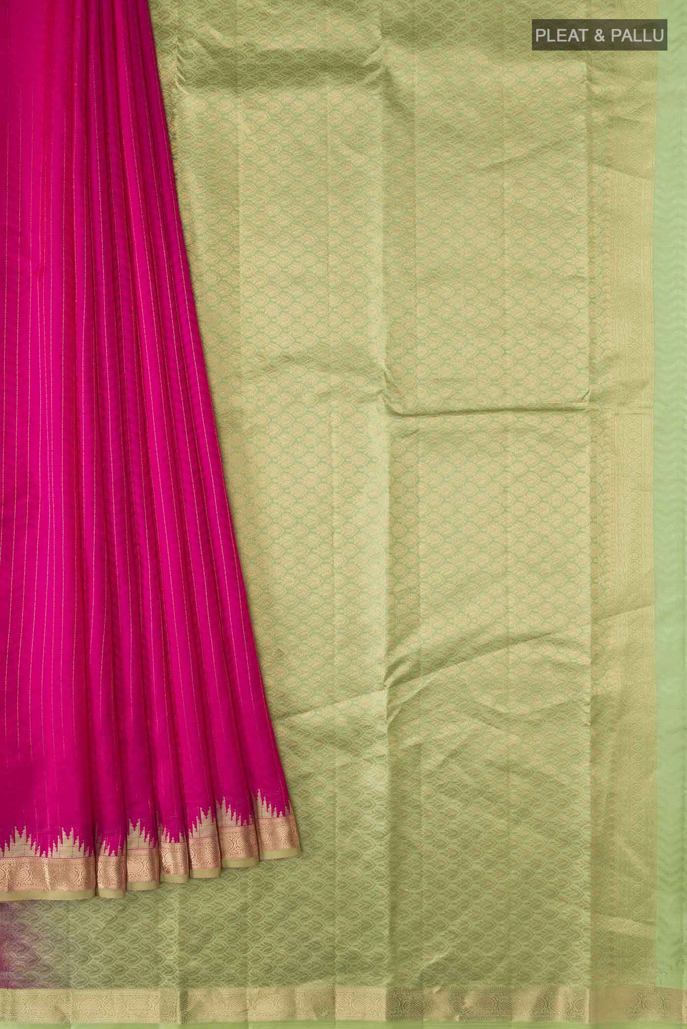 pleats pallu