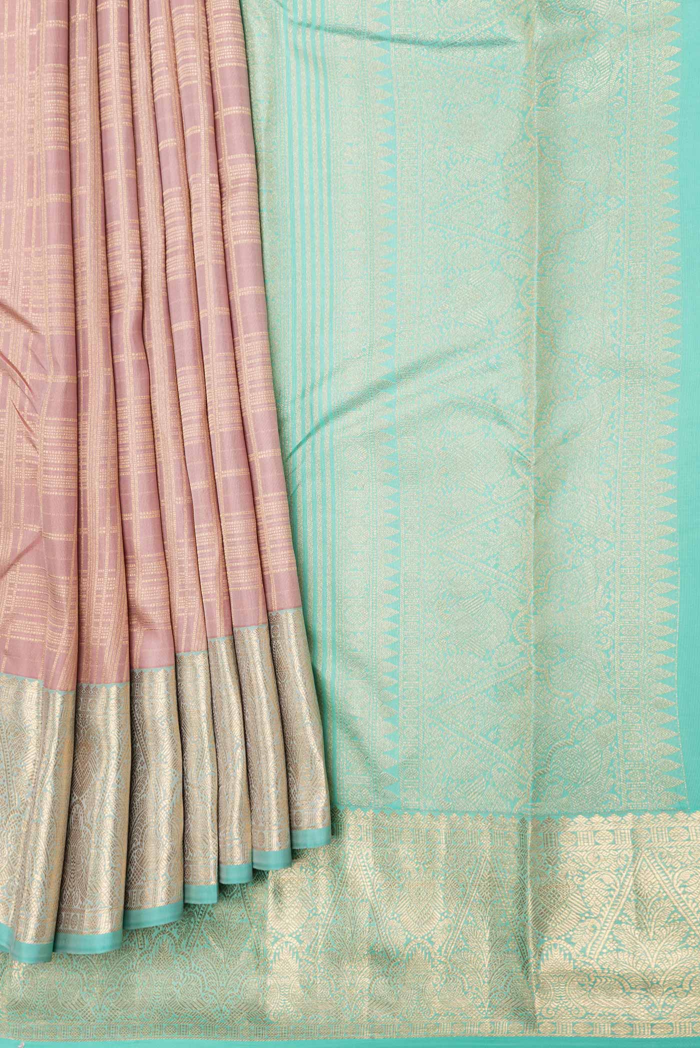 pleats pallu