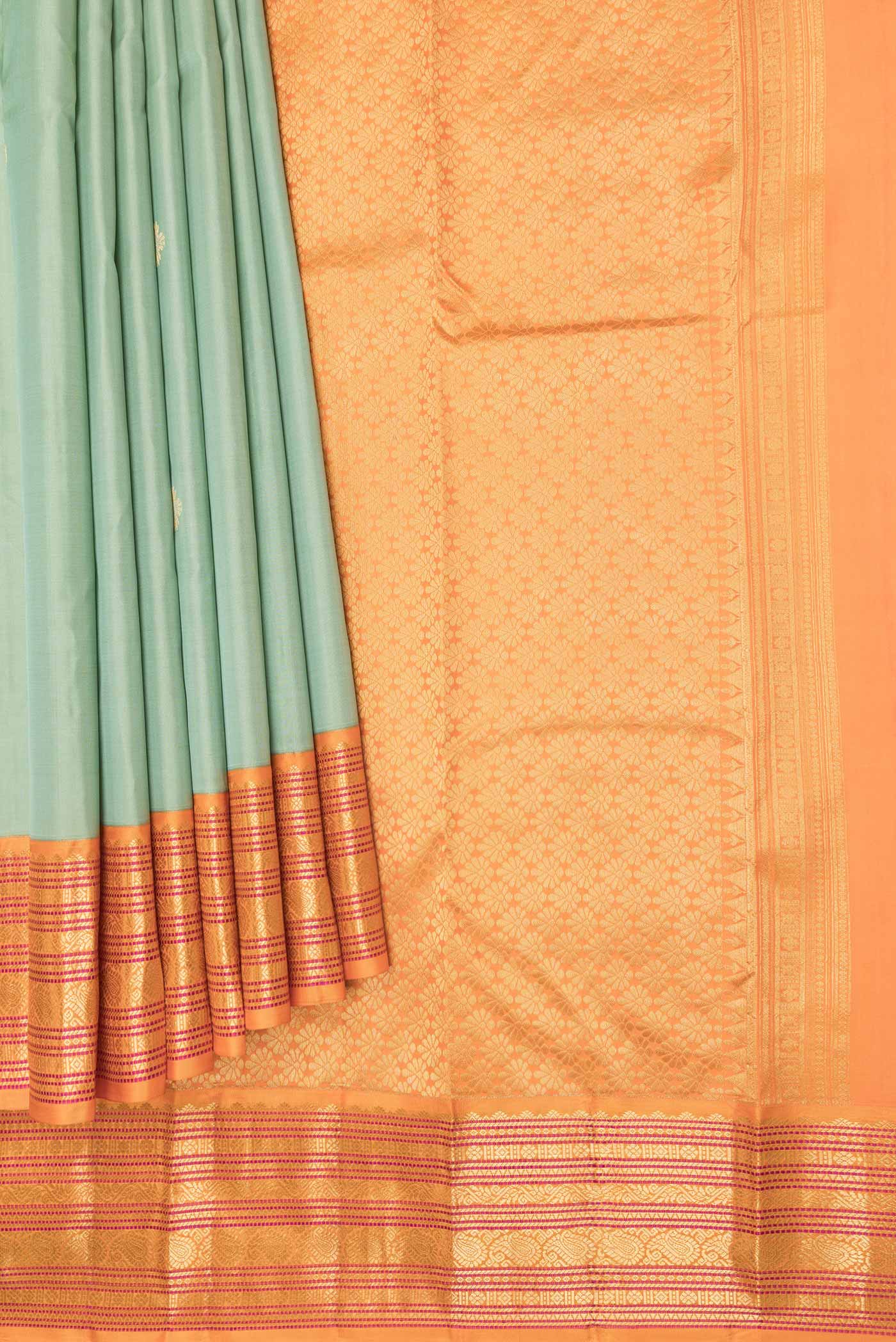pleats pallu