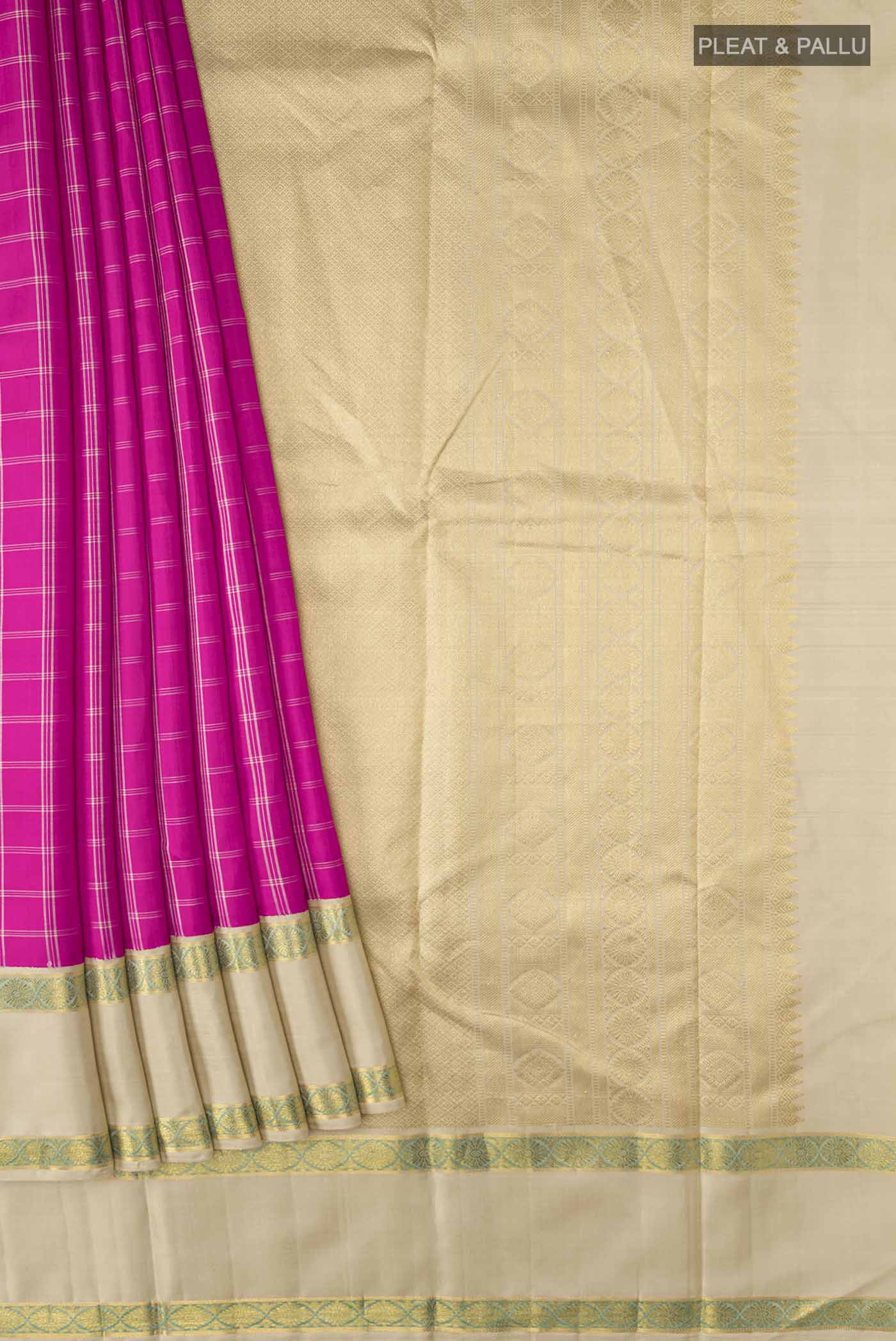 pleats pallu