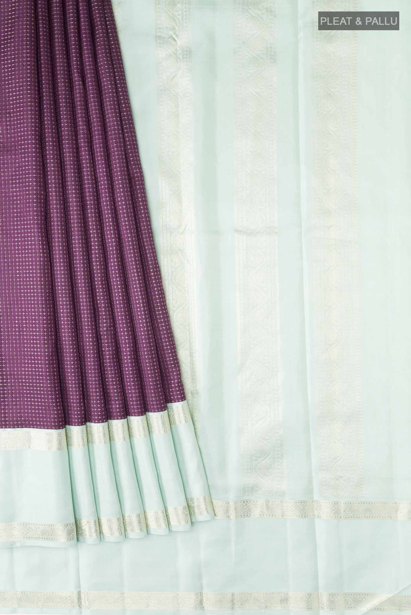 pleats pallu