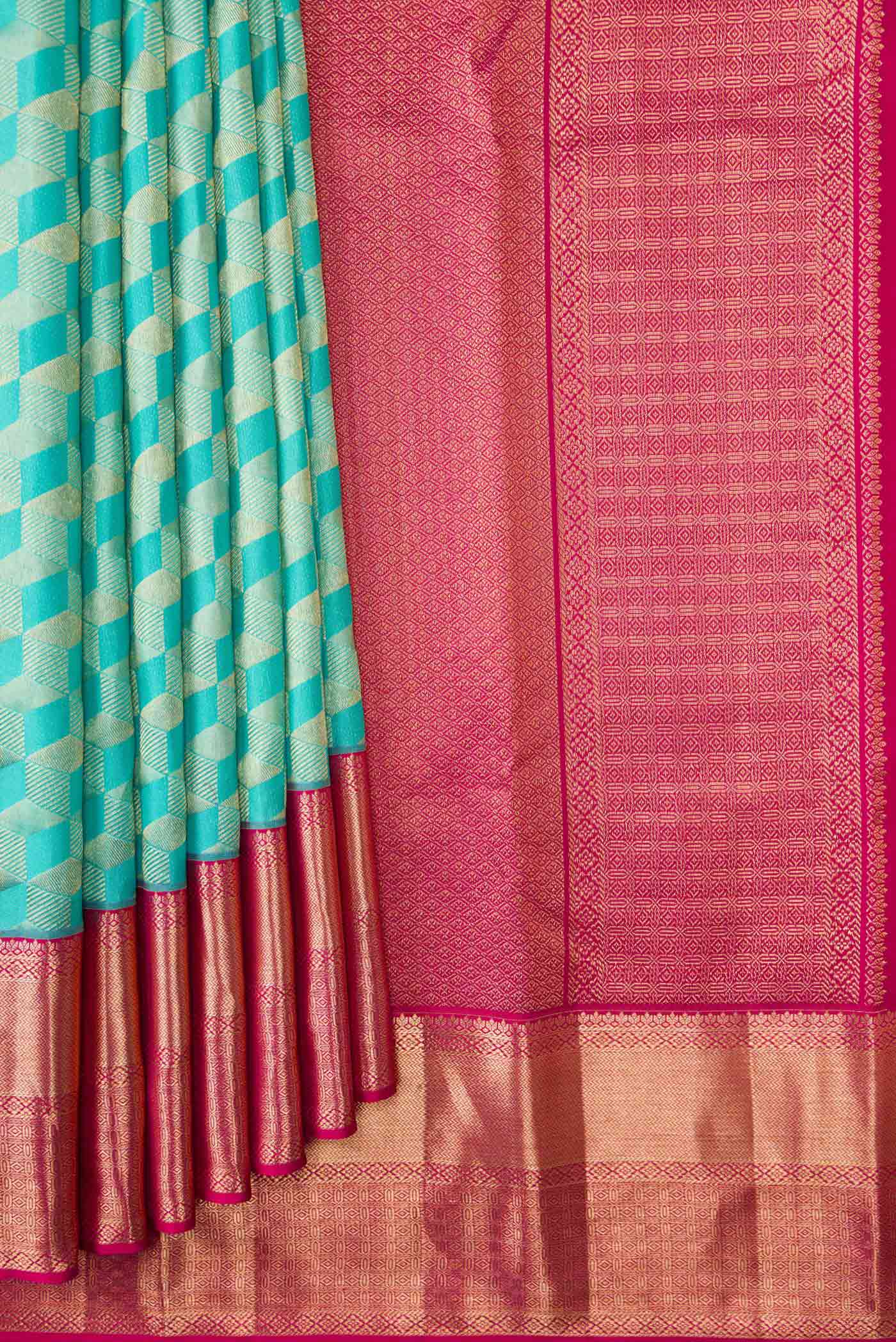 pleats pallu