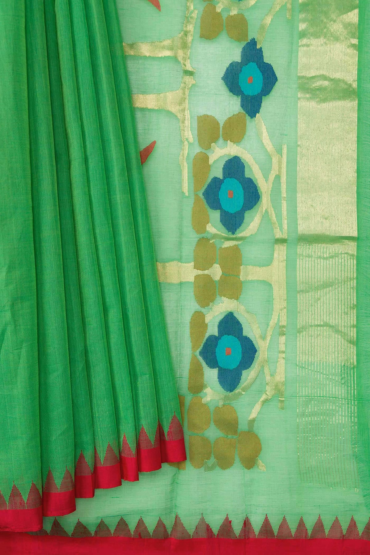 Pleats and pallu of Green Dual Tone Uppada Cotton Saree with Plain Body and Plain Border