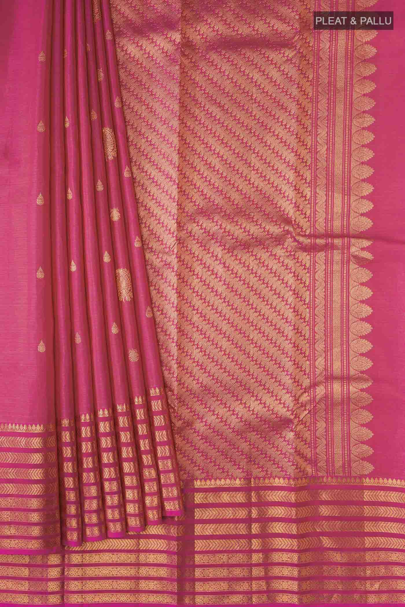 pleats pallu