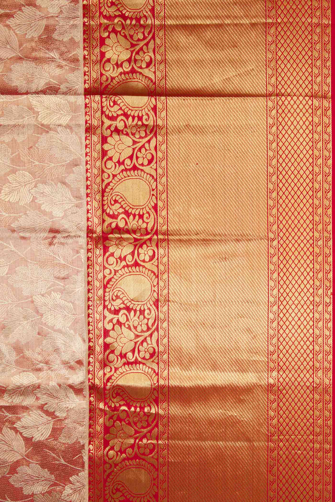 Border image of Maroon Dual Tone Kanjivaram Tissue Silk Saree with Zari Brocade on the body and Zari Border. 