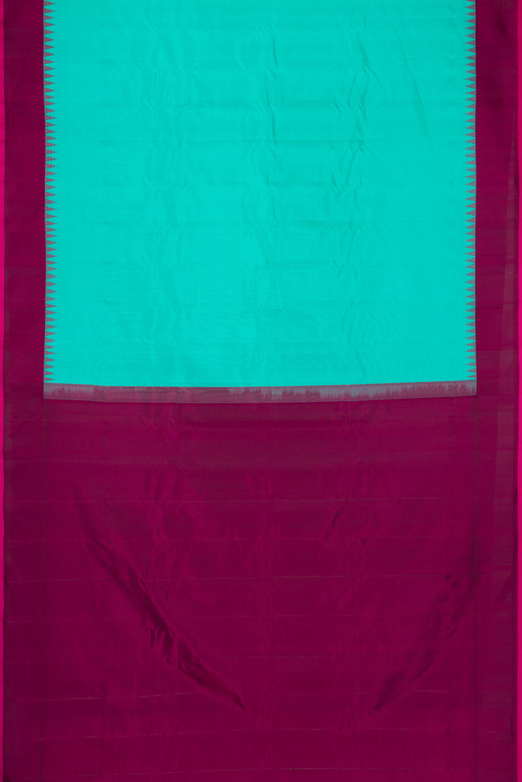 Flat view of Sea Green Dual Tone Gadwal Silk Saree with Plain Body and Temple Border. 