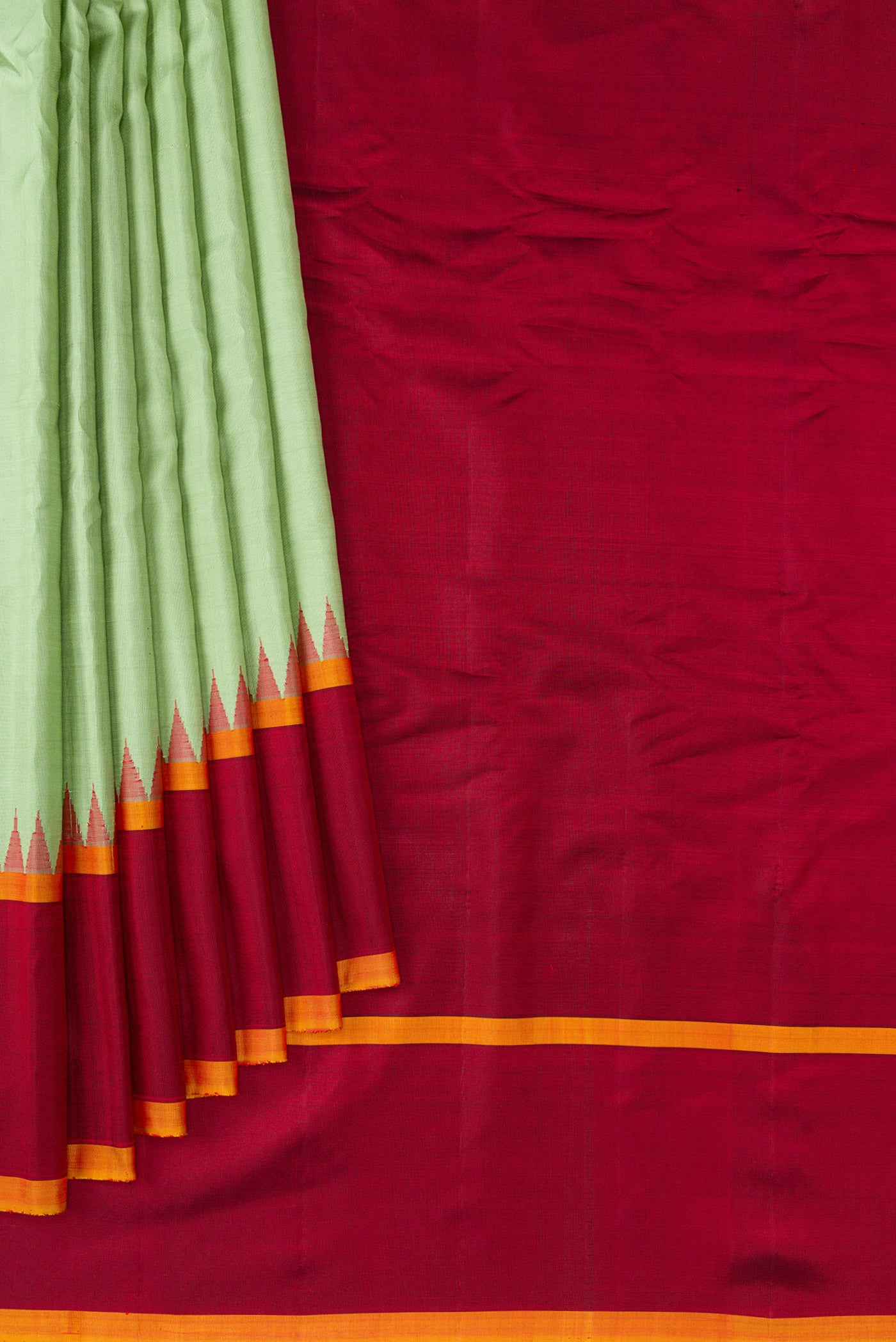 Pleats and pallu of Light Green Dual Tone Gadwal Silk Saree with Zari Butta on the body and Zari Border. 