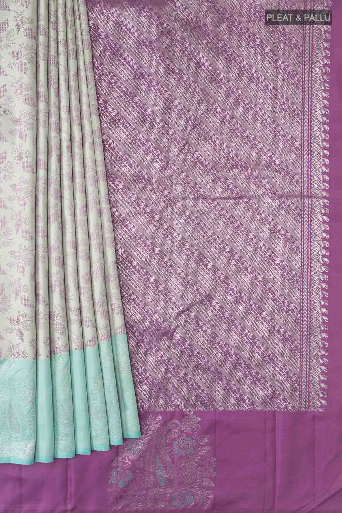 pleats pallu