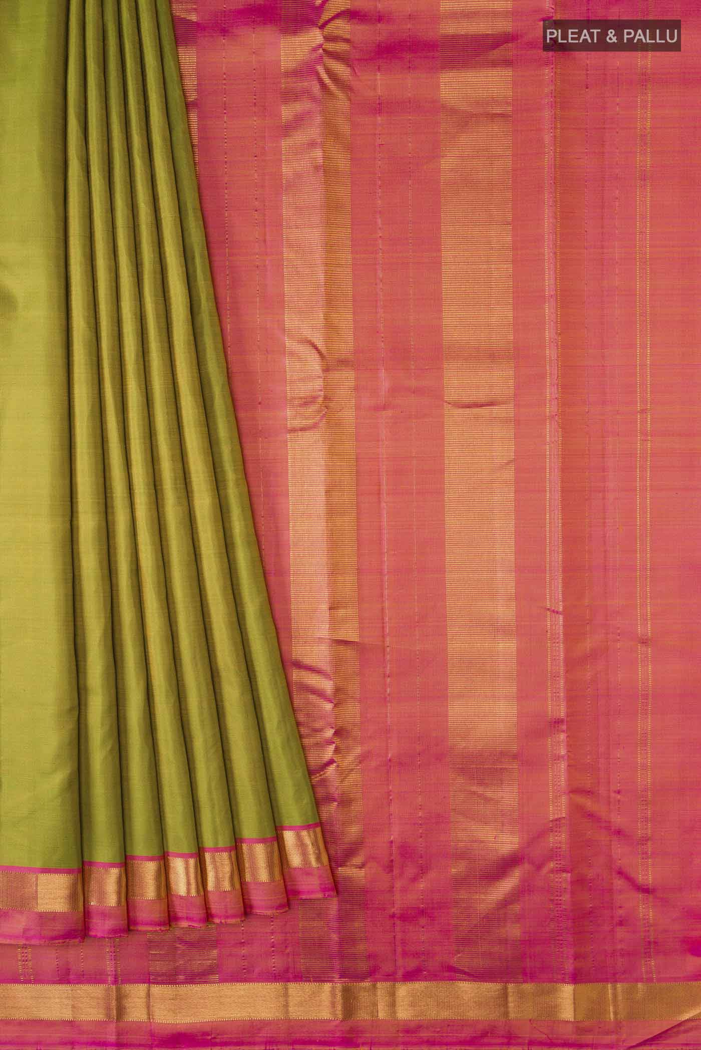 pleats pallu