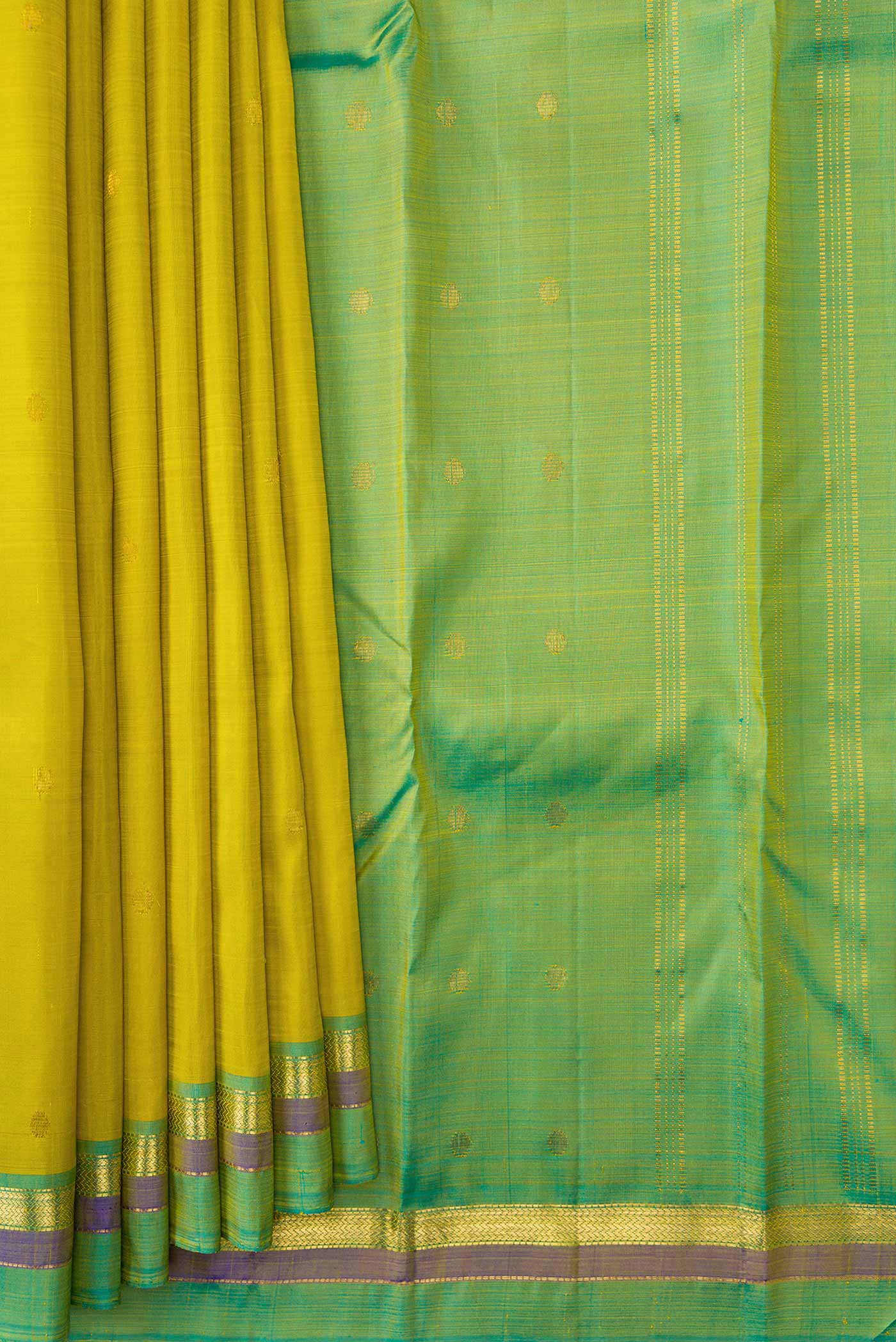 pleats pallu