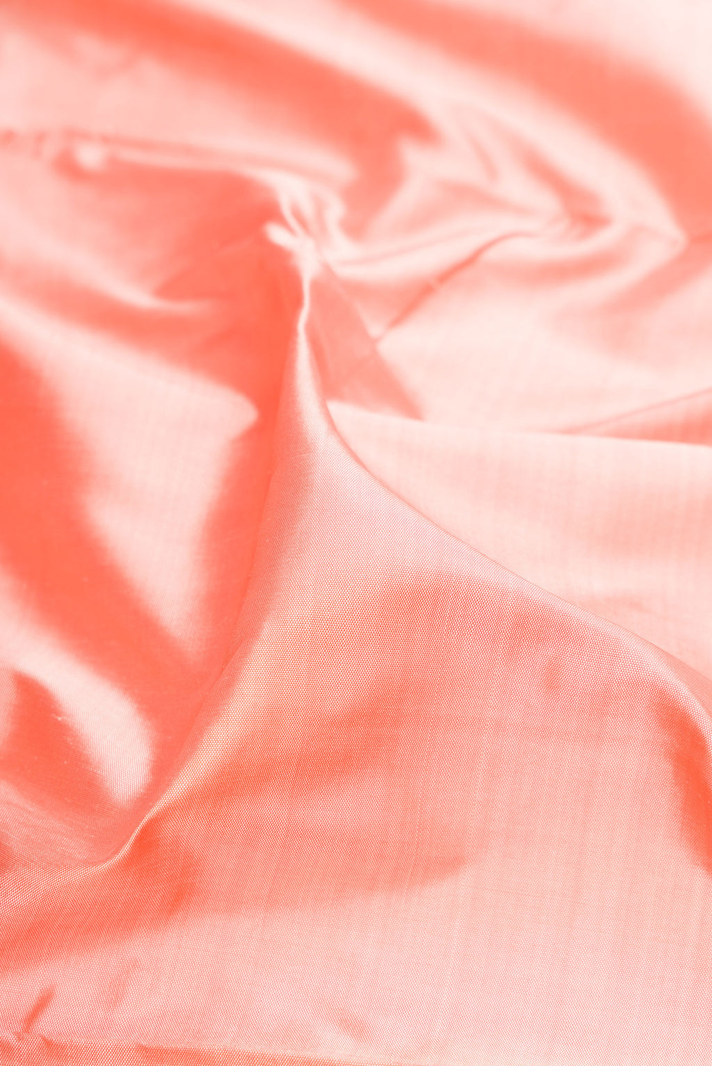 Close up of Pure Silk Pure Zari Golden Peach Kanchipuram Nine Yards Saree with Plain Body and Zari Border.  displaying folds