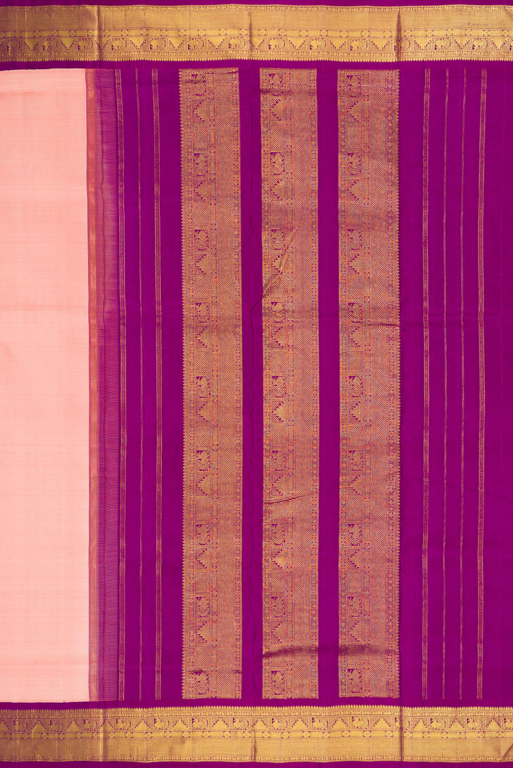 Close up image of the pallu of Pure Silk Pure Zari Golden Peach Kanchipuram Nine Yards Saree with Plain Body and Zari Border. 