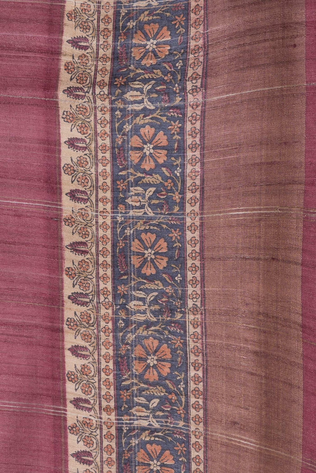 Border image of Maroon Dual Tone Tussar Silk Saree with Checked design on the body and Printed Border. 