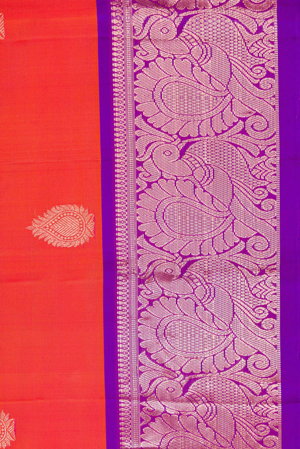 Border image of Orange Dual Tone Kanjivaram Silk Saree with Zari Butta on the body and Zari Border. 