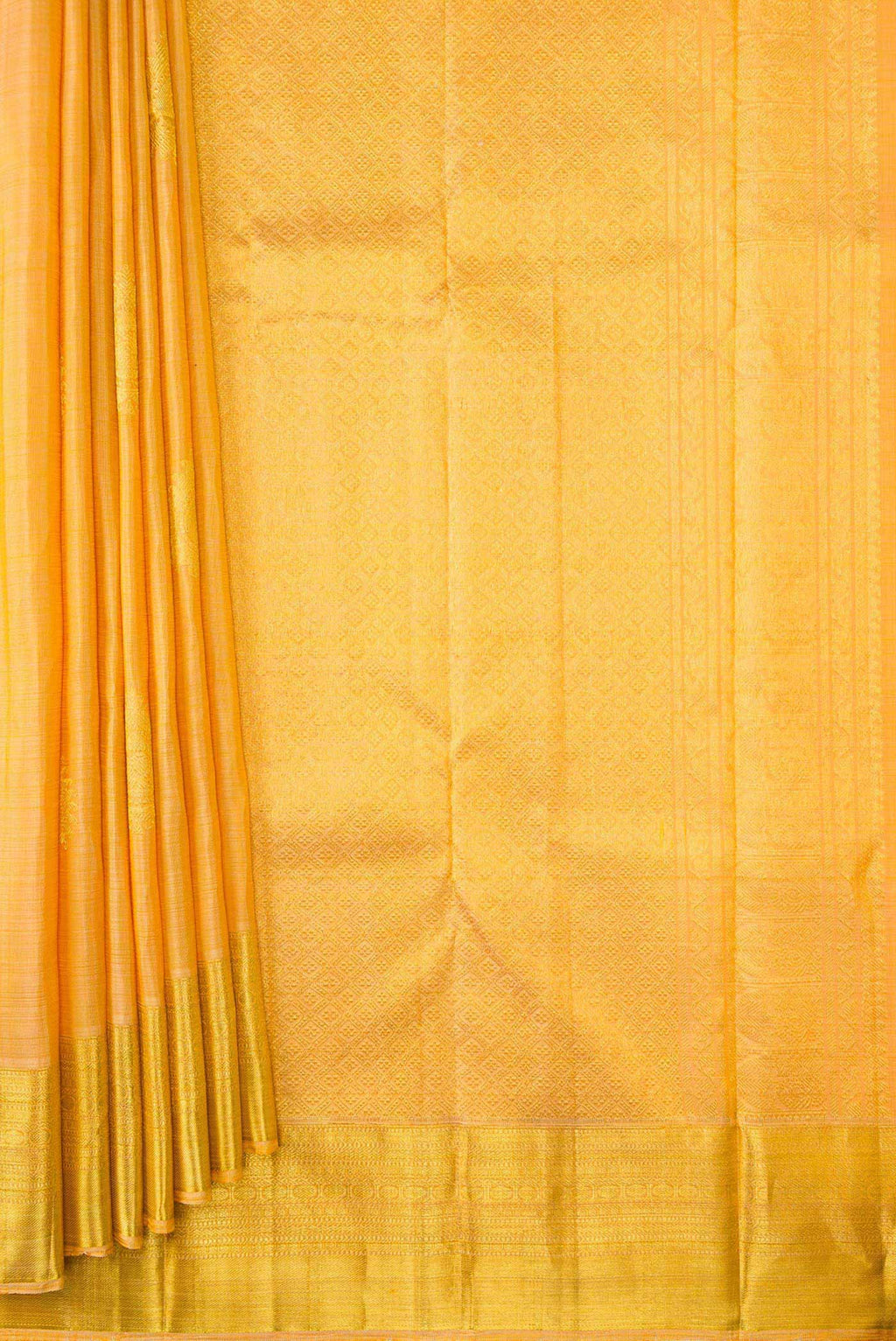 pleats pallu