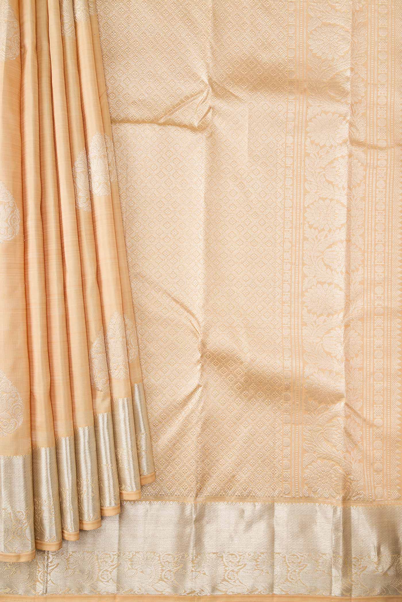 pleats pallu