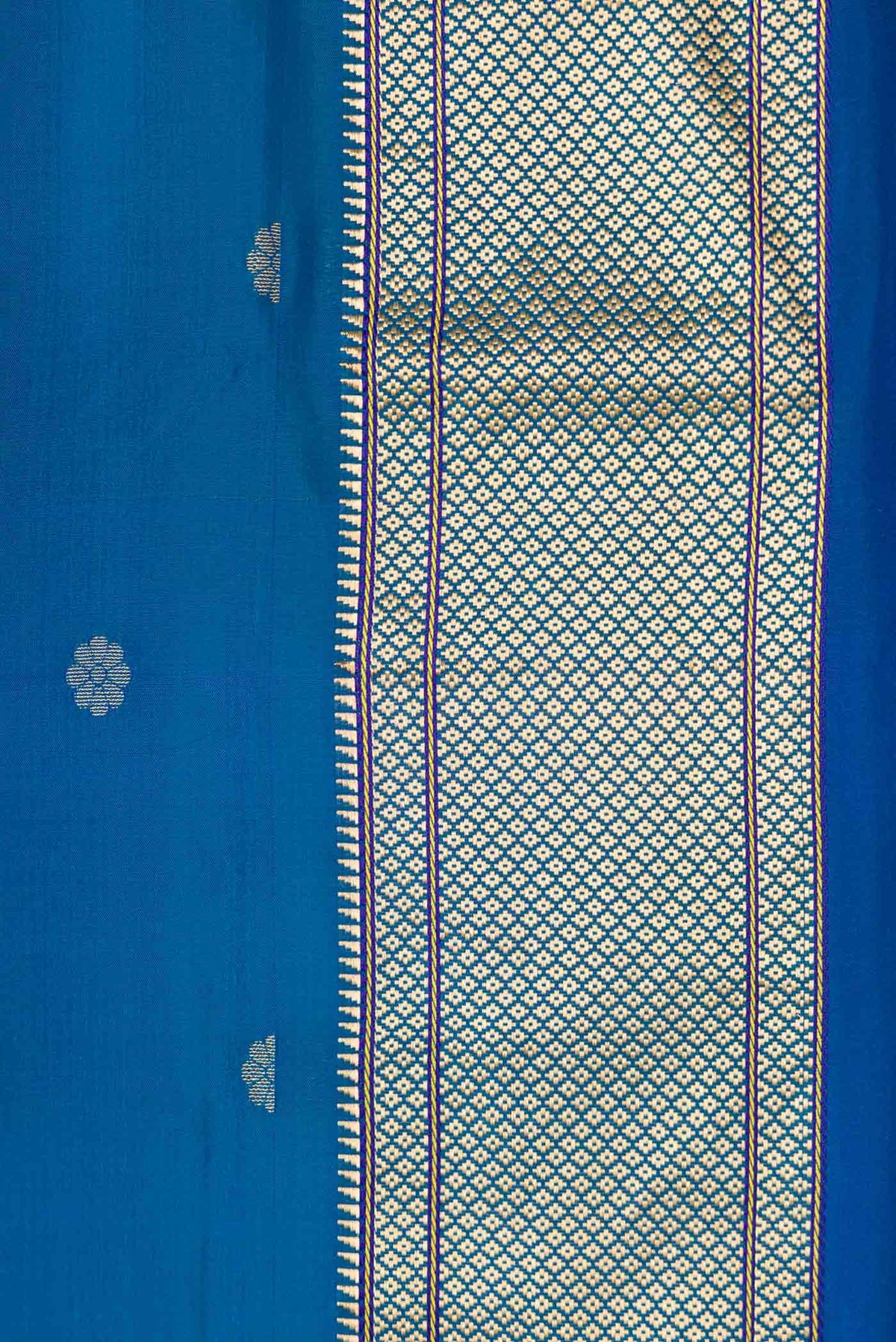 border shot
