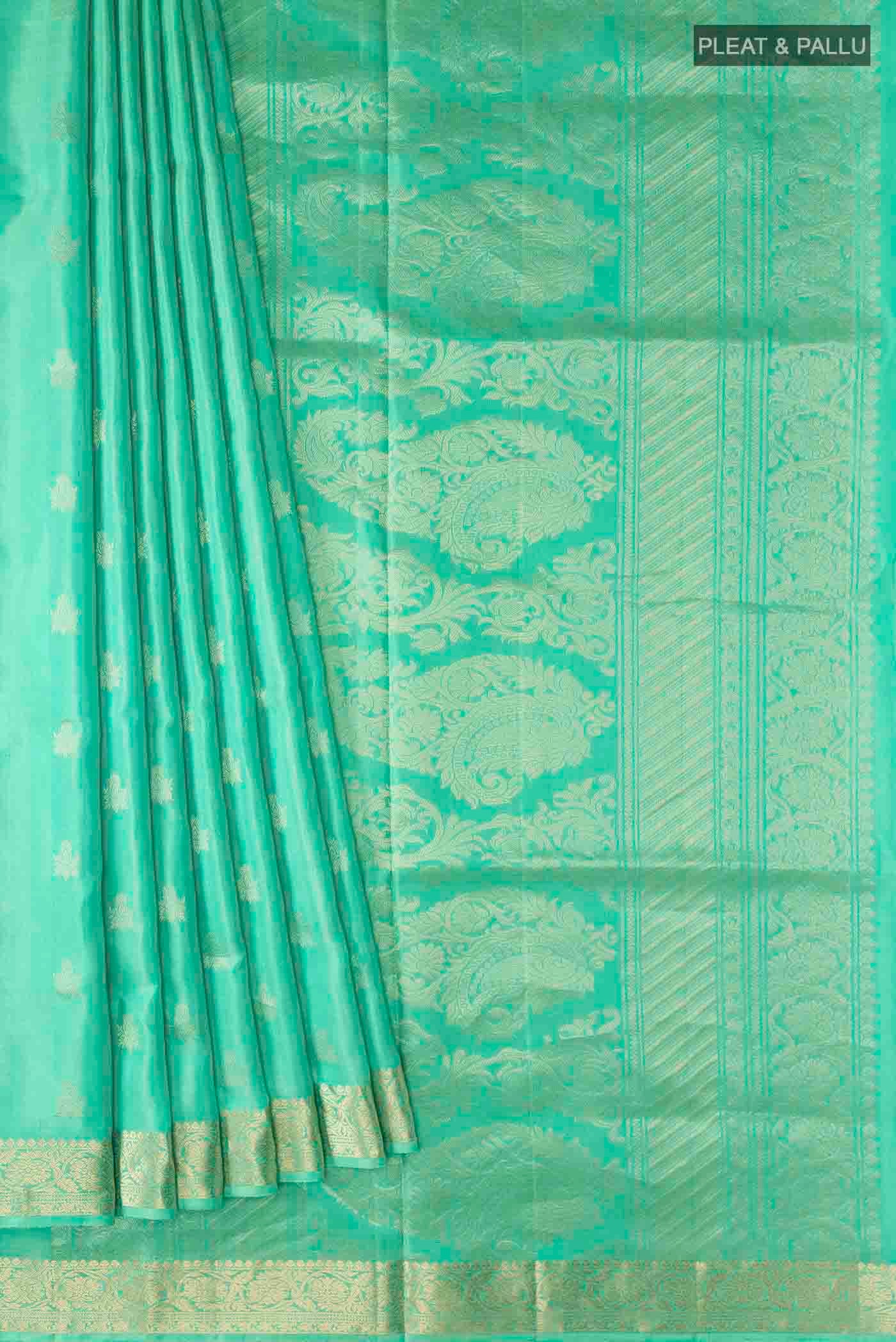 pleats pallu