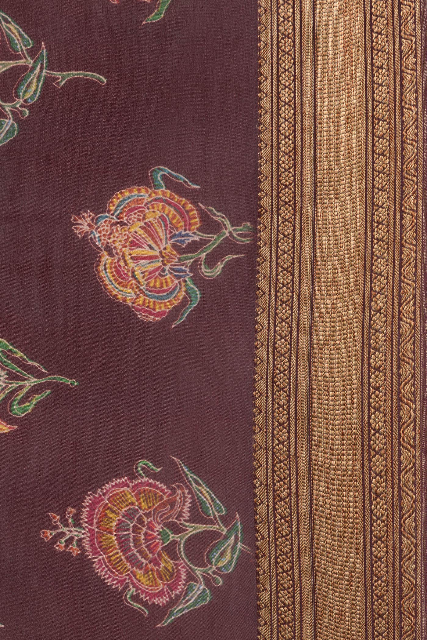 Border image of Maroon Dual Tone Crepe Saree with Printed design on the body and Zari Border. 