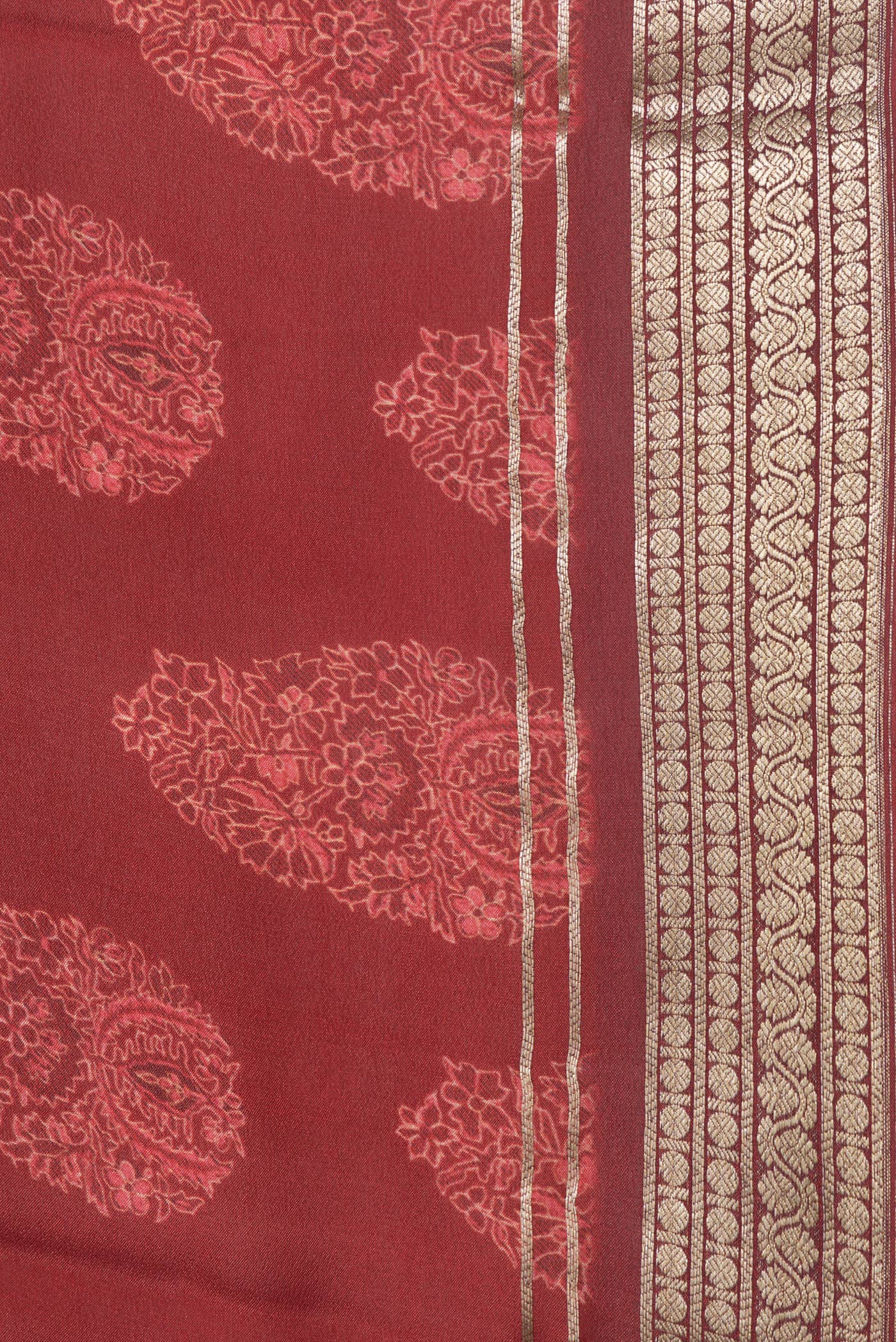 Border image of Maroon Dual Tone Crepe Saree with Printed design on the body and Zari Border. 