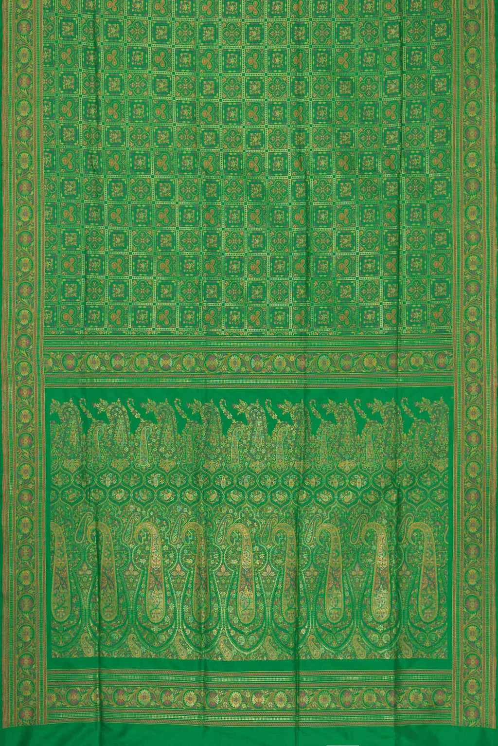 Flat view of Green Dual Tone Banarasi Silk Saree with Zari Brocade on the body and Zari Border