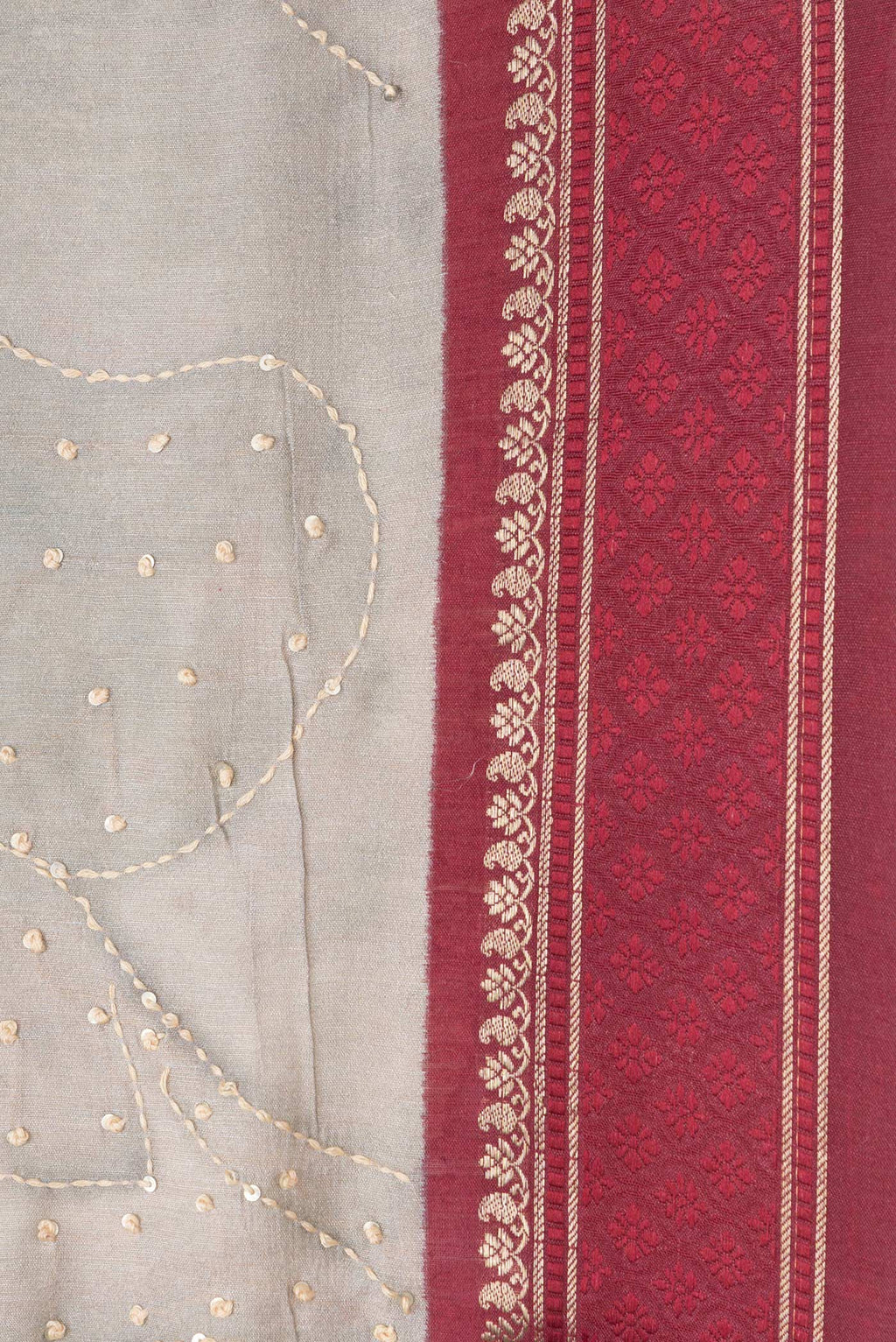 Border image of Grey Dual Tone Tussar Silk Saree with Embroidery on the body and Zari And Thread Border. 