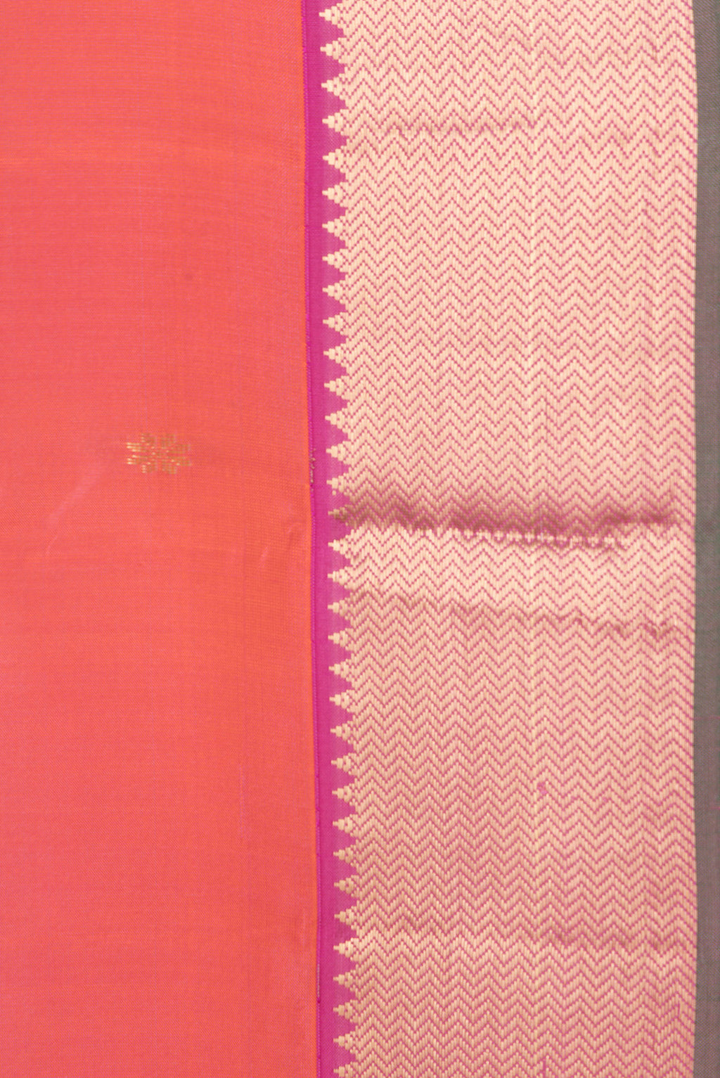 Border image of Peach Dual Tone Kanjivaram Silk Saree with Zari Butta on the body and Zari Border. 