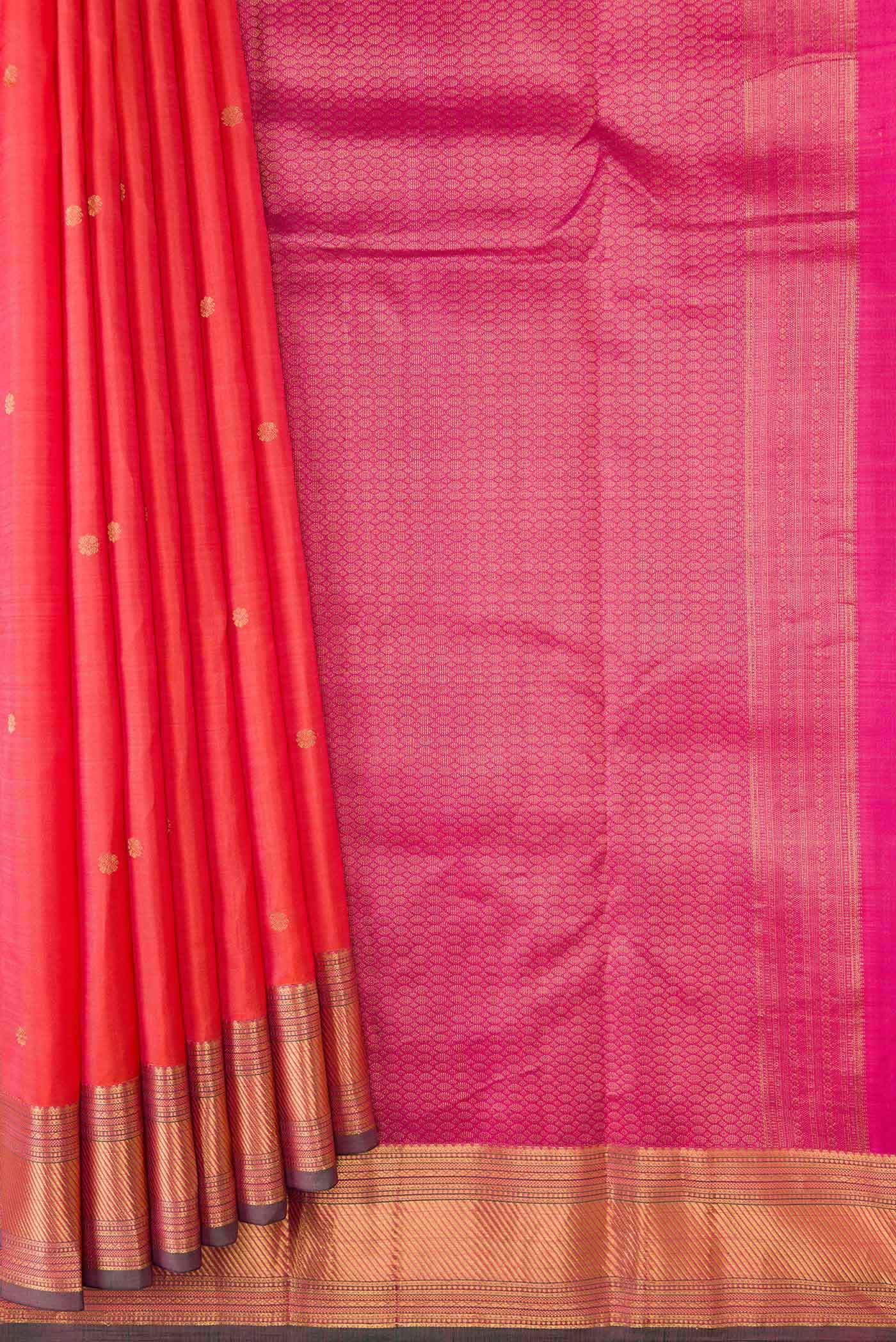 pleats pallu