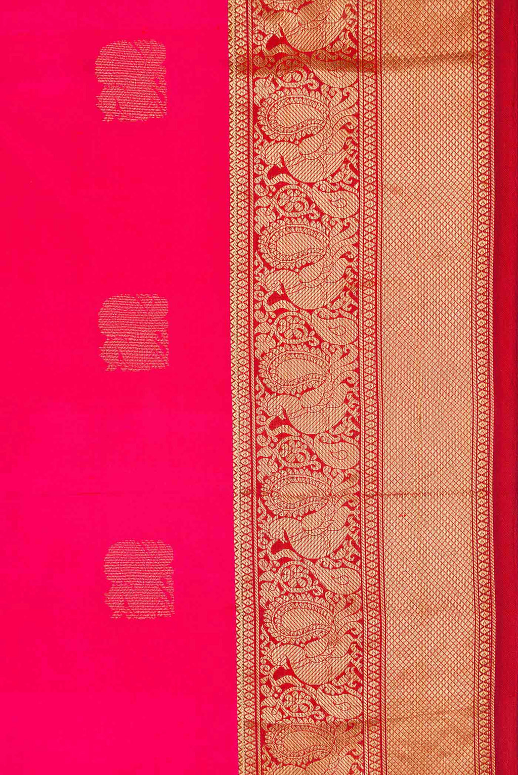 Border image of Pink with Orange Color Kanchipuram Silk Saree with Zari Butta on the body and Zari Border