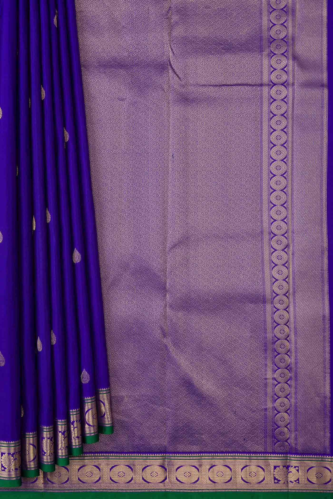 pleats pallu