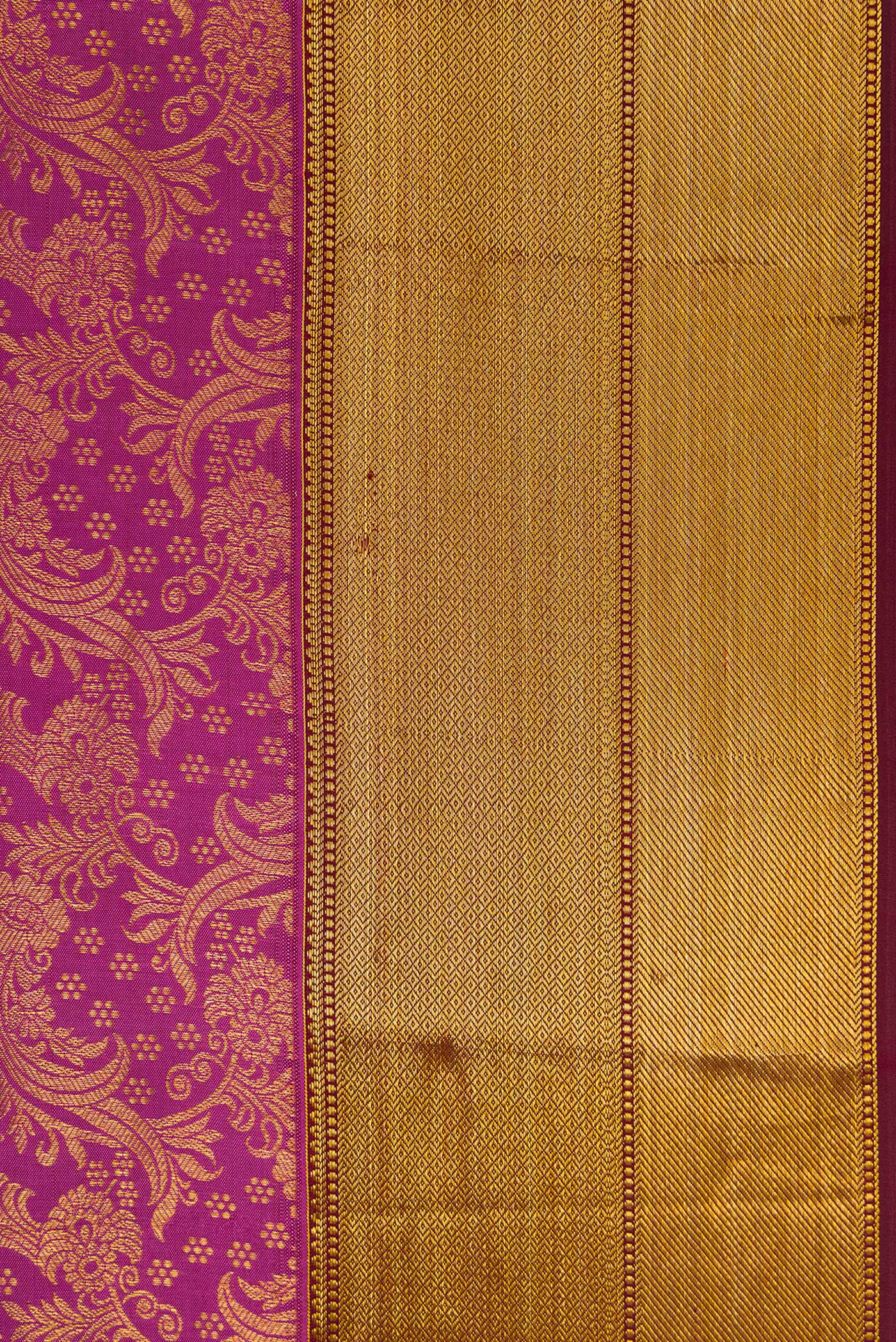 Border image of Purple Dual Tone Kanchipuram Silk Saree with Zari Brocade on the body and Zari Border. 