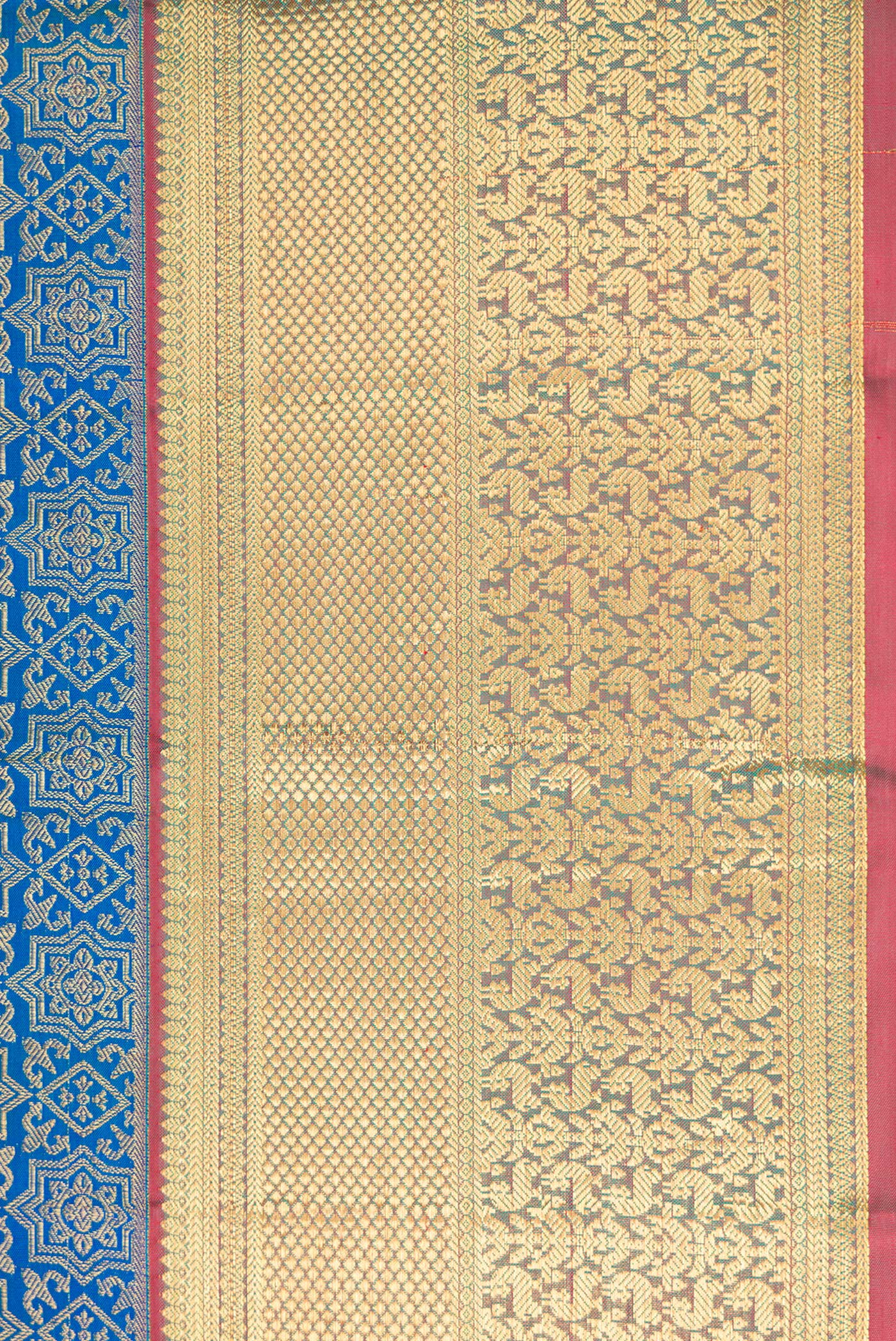 Border image of Peacock Blue Dual Tone Kanchipuram Silk Saree with Zari Brocade on the body and Zari Border. 