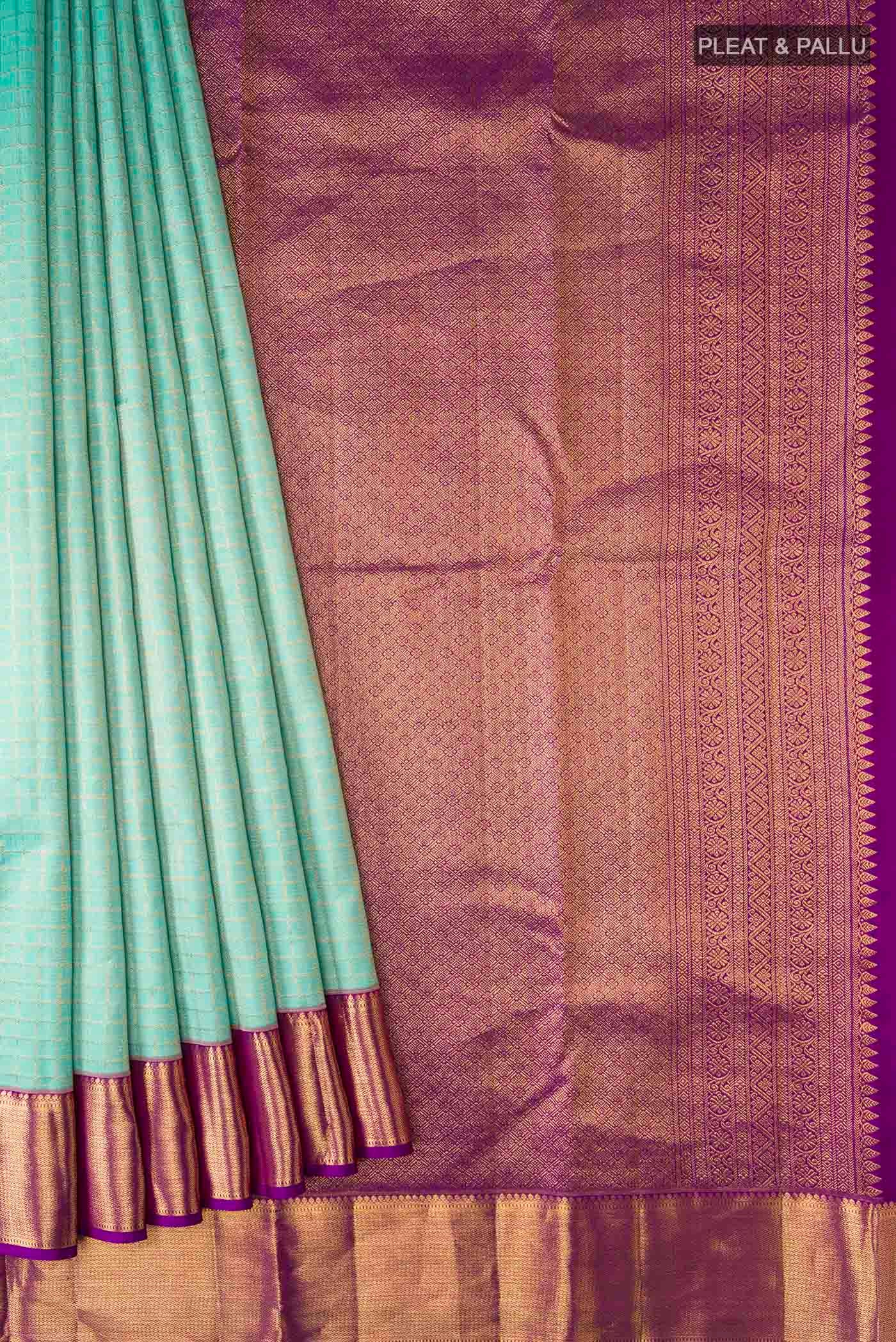 pleats pallu