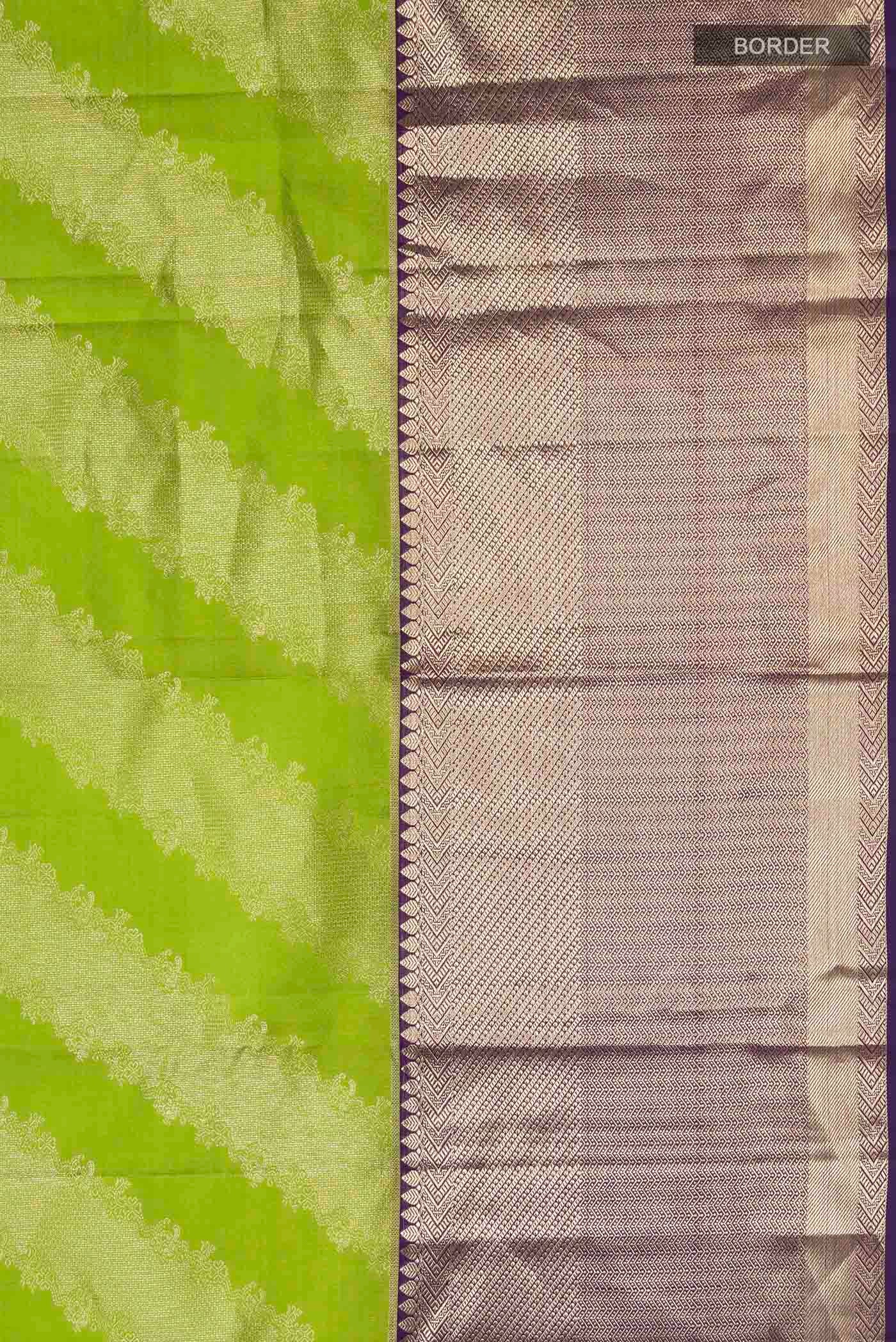 Border image of Green Kanchipuram Silk Saree with Zari Butta on the body and Zari Border