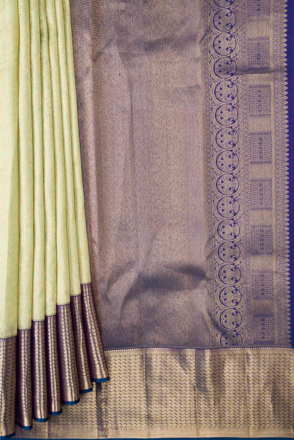 pleats pallu