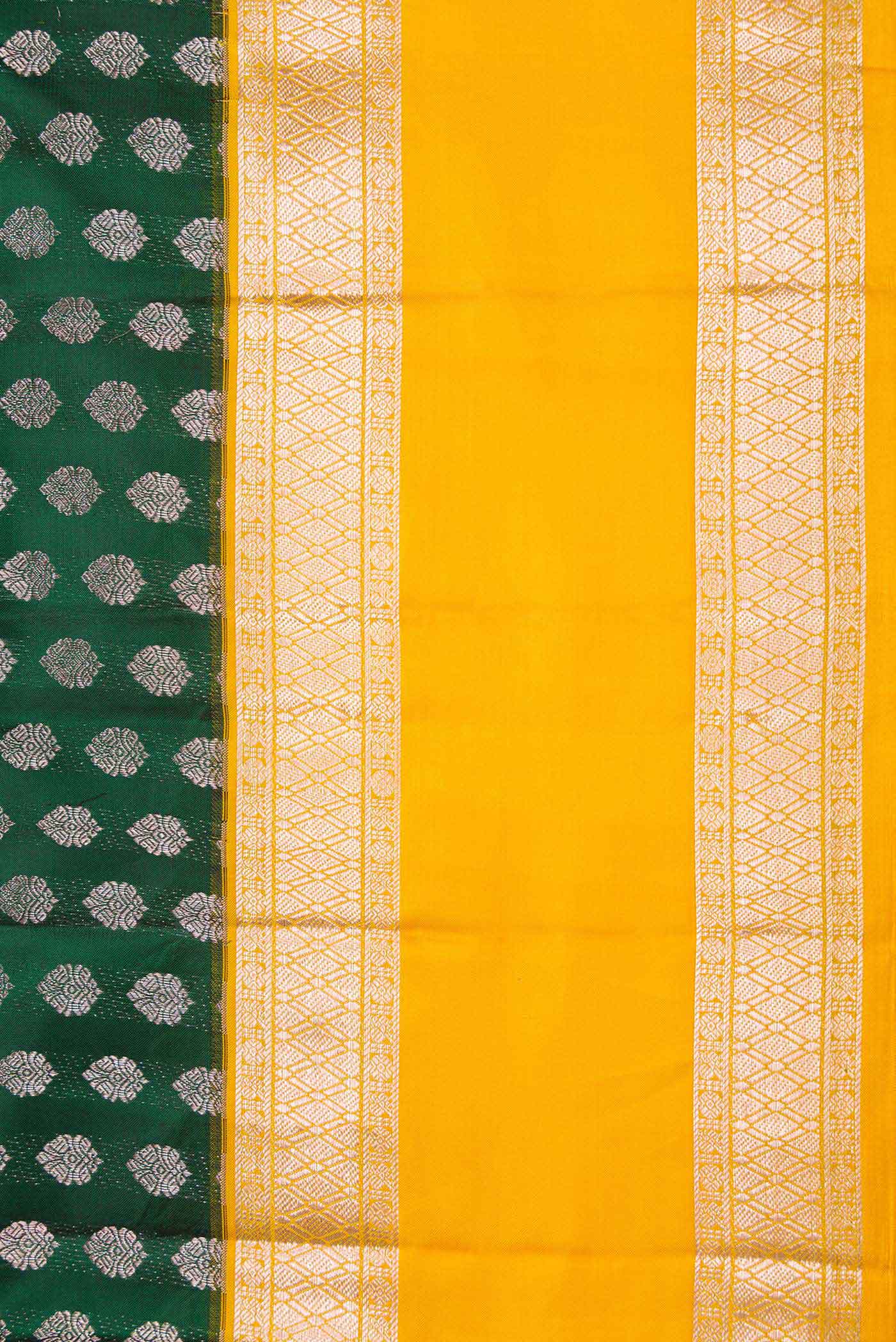 Border image of Green Dual Tone Kanchipuram Silk Saree with Zari Brocade on the body and Zari Border