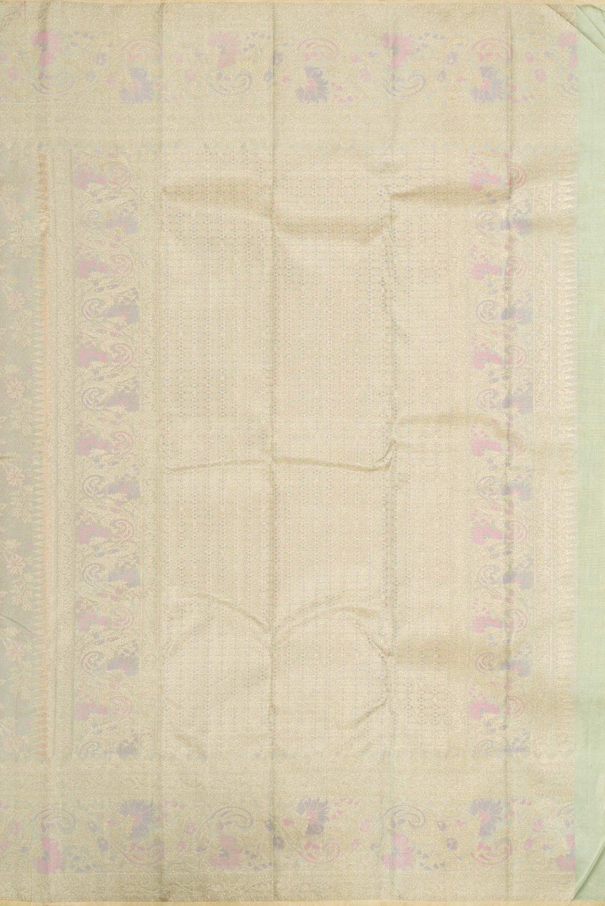 Close up image of the pallu of Pista Green Dual Tone Kanchipuram Silk Saree with Zari Brocade on the body and Zari And Thread Border
