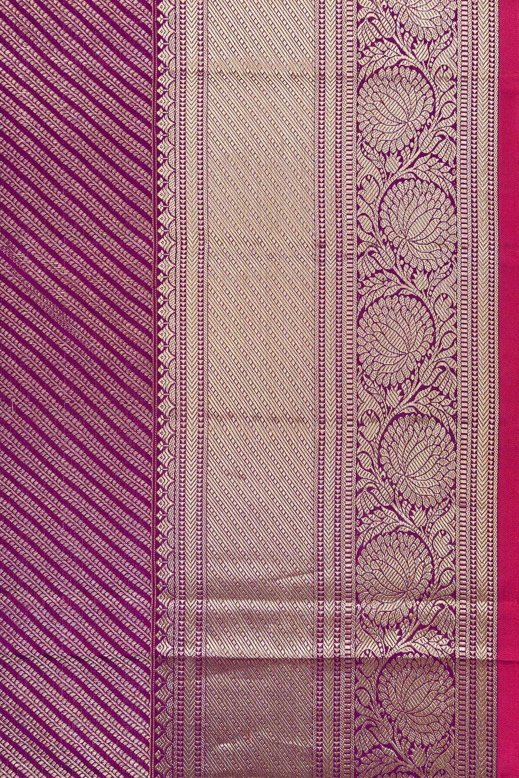 Border image of Purple Dual Tone Kanchipuram Silk Saree with Zari Brocade on the body and Zari Border. 