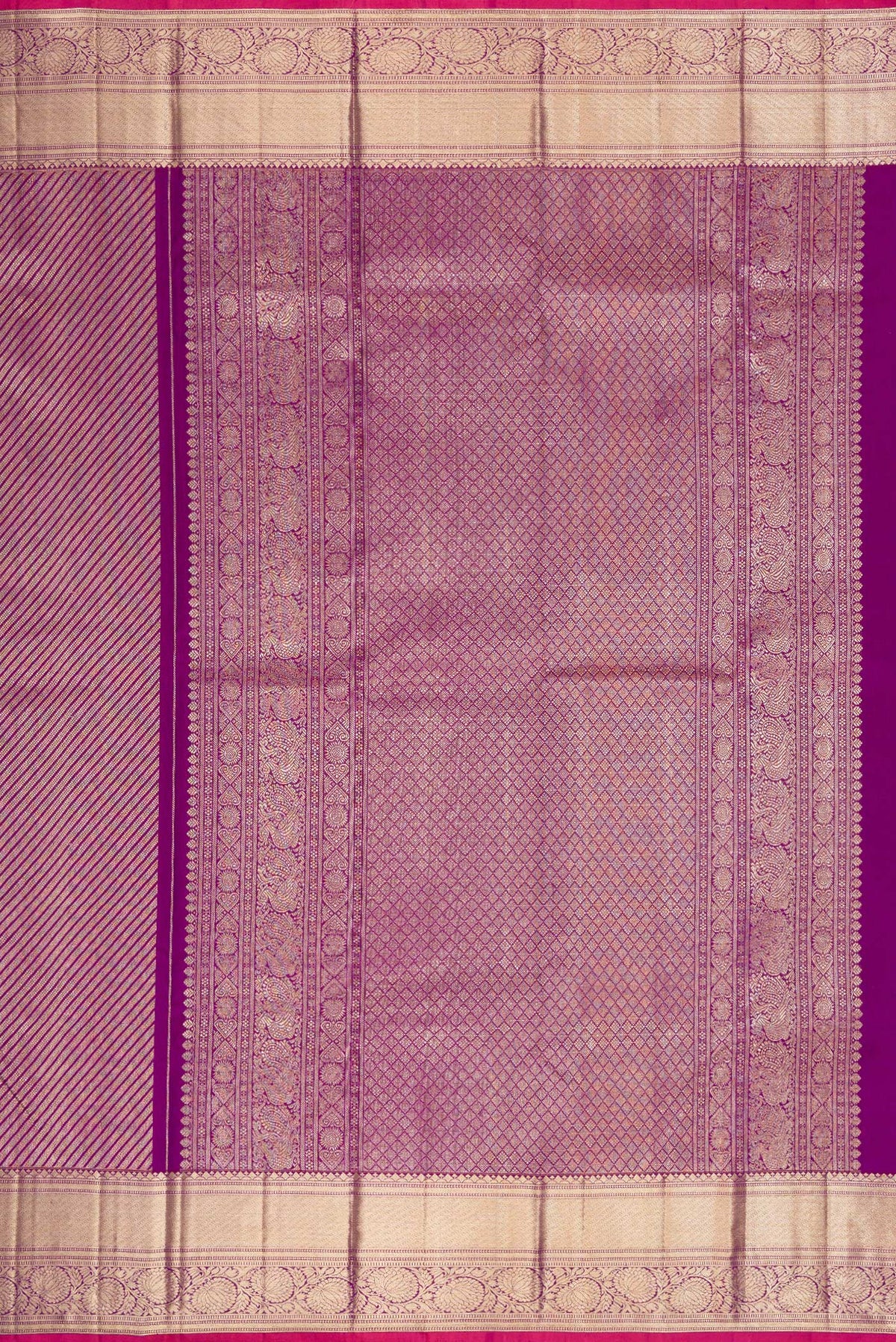 Close up image of the pallu of Purple Dual Tone Kanchipuram Silk Saree with Zari Brocade on the body and Zari Border. 