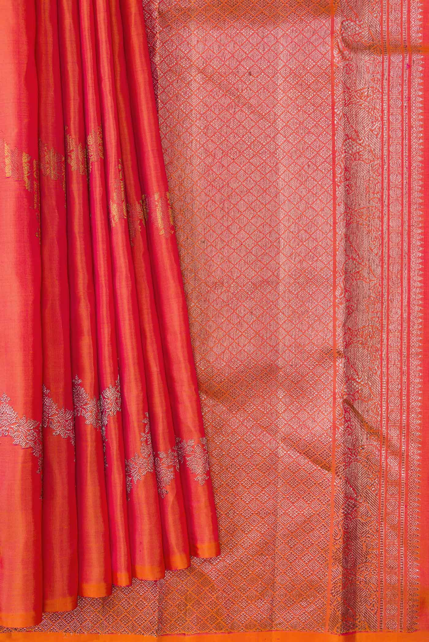 Pleats and pallu of Coral Dual Tone Kanchipuram Silk Saree with Zari Brocade on the body and Without Border