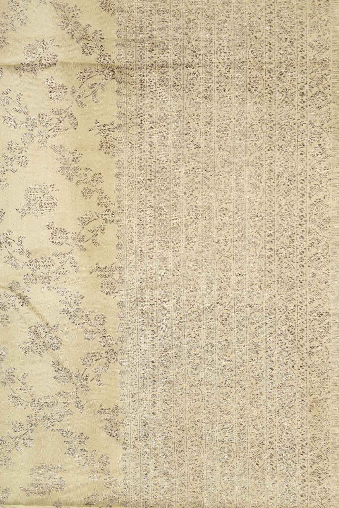Border image of Beige Dual Tone Kanchipuram Silk Saree with Zari Brocade on the body and Zari Border