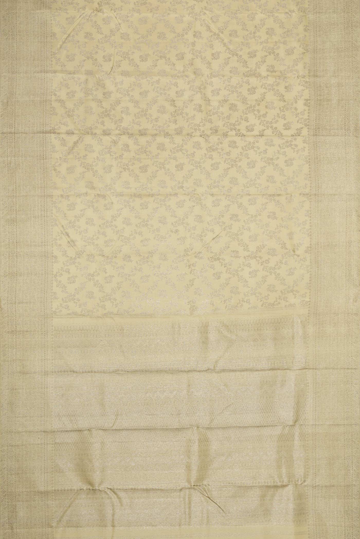Flat view of Beige Dual Tone Kanchipuram Silk Saree with Zari Brocade on the body and Zari Border