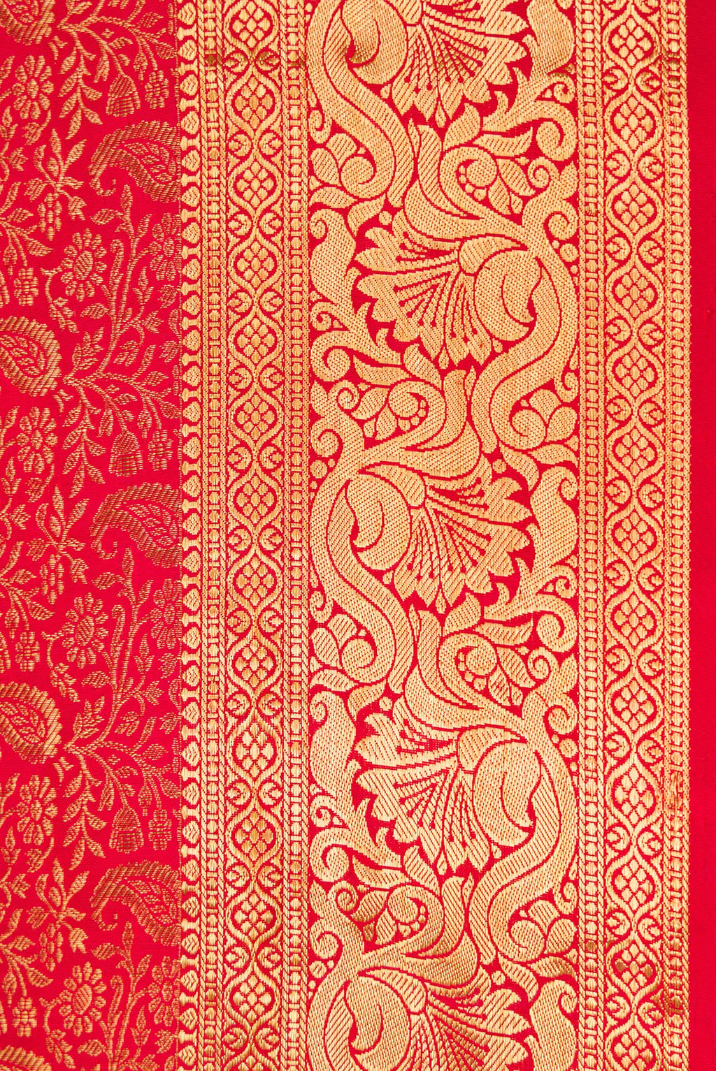 Border image of Red Dual Tone Kanjivaram Silk Saree with Zari Brocade on the body and Zari Border. 