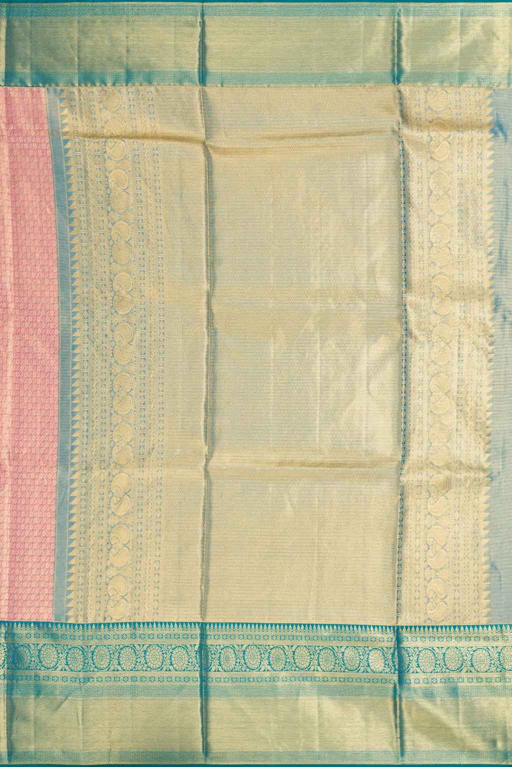Close up image of the pallu of Pink Dual Tone Kanchipuram Tissue Silk Saree with Zari Brocade on the body and Zari Border. 