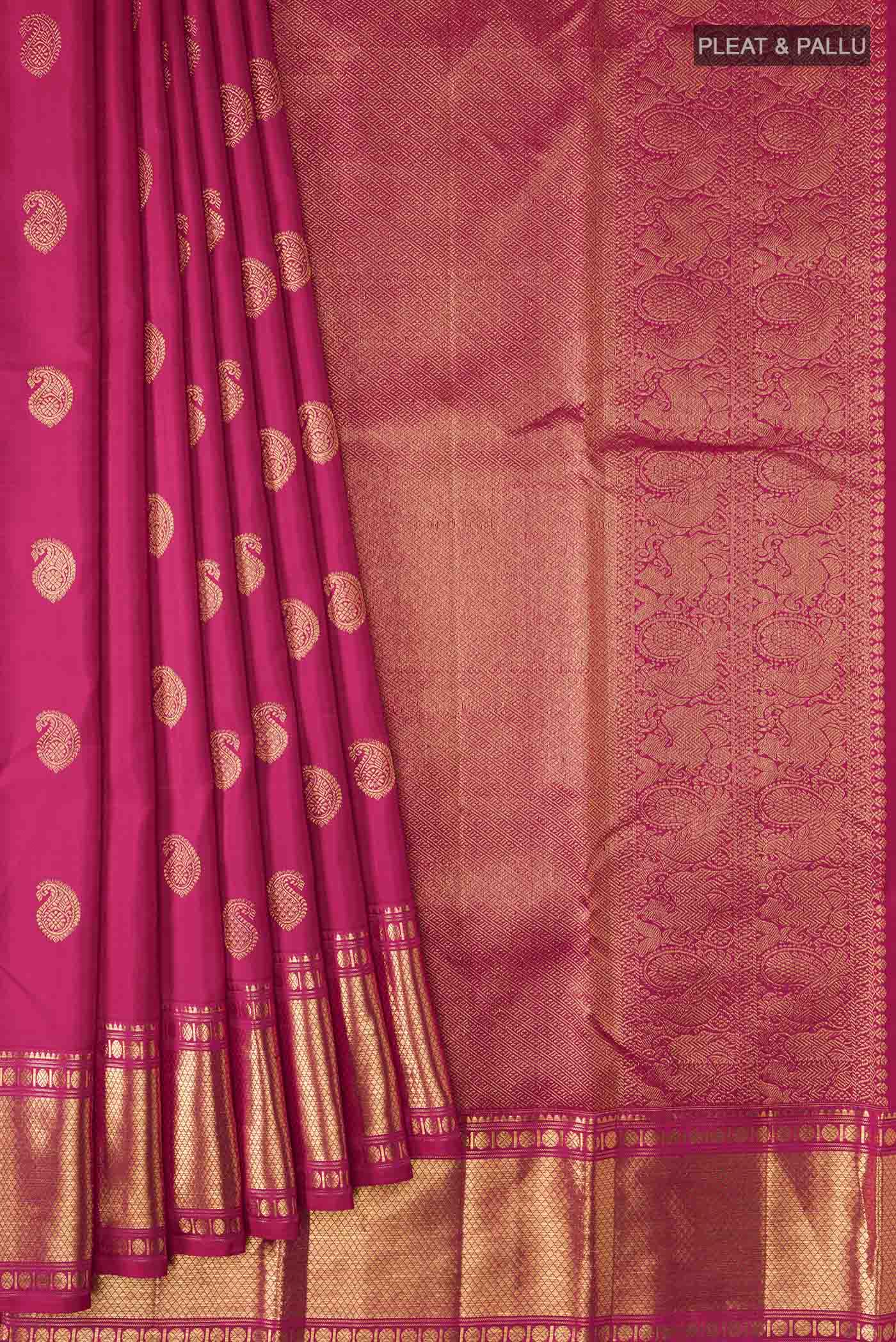 pleats pallu