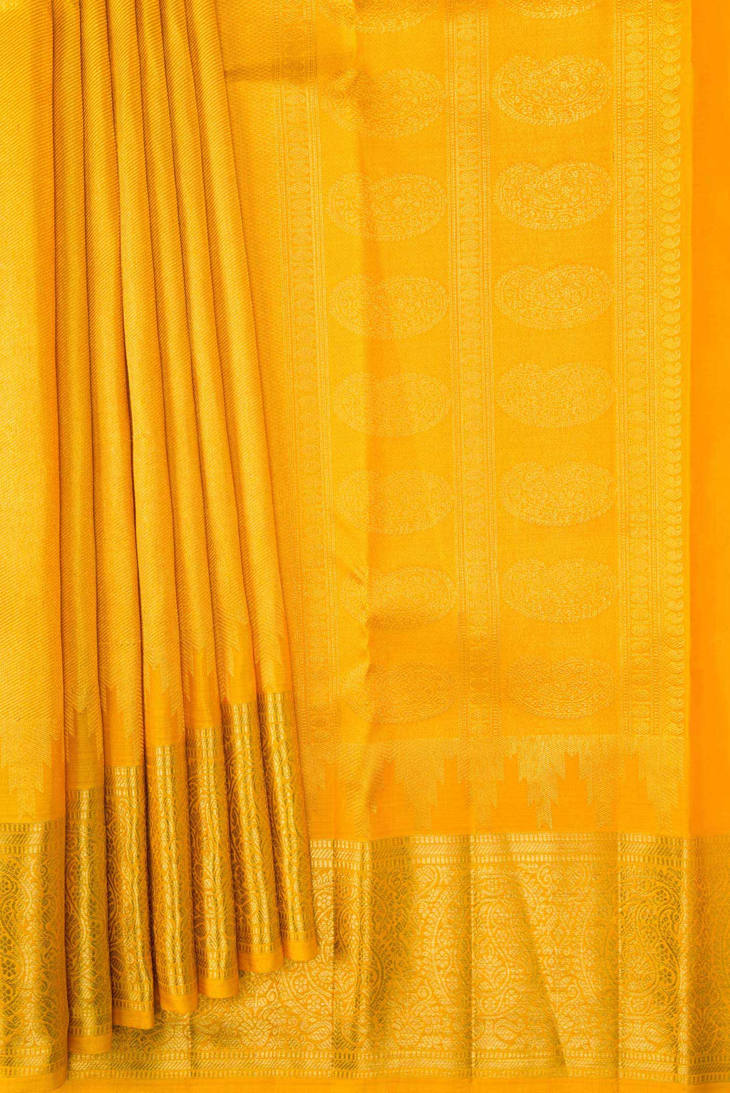 pleats pallu