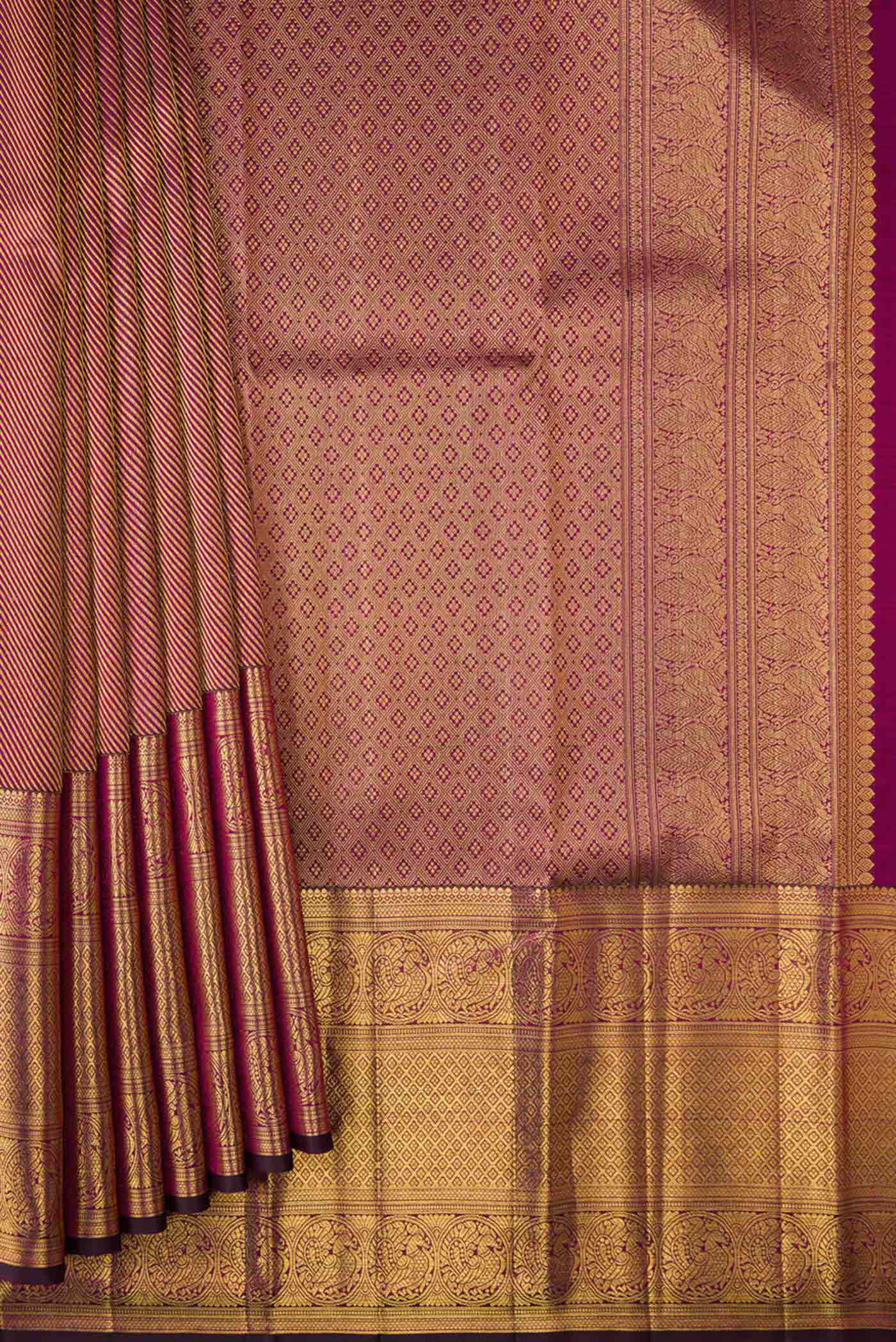 pleats pallu