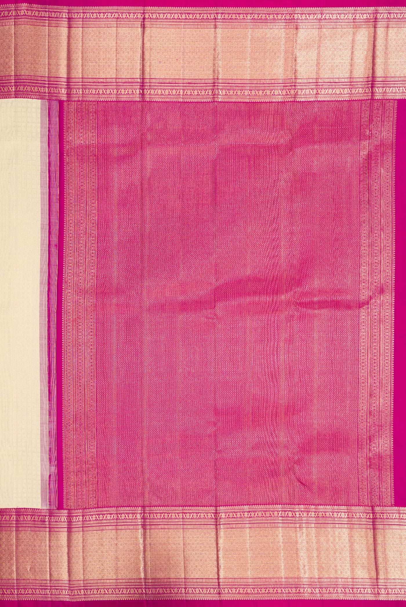 Close up image of the pallu of Off White Dual Tone Kanchipuram Silk Saree with Zari Brocade on the body and Zari Border. 
