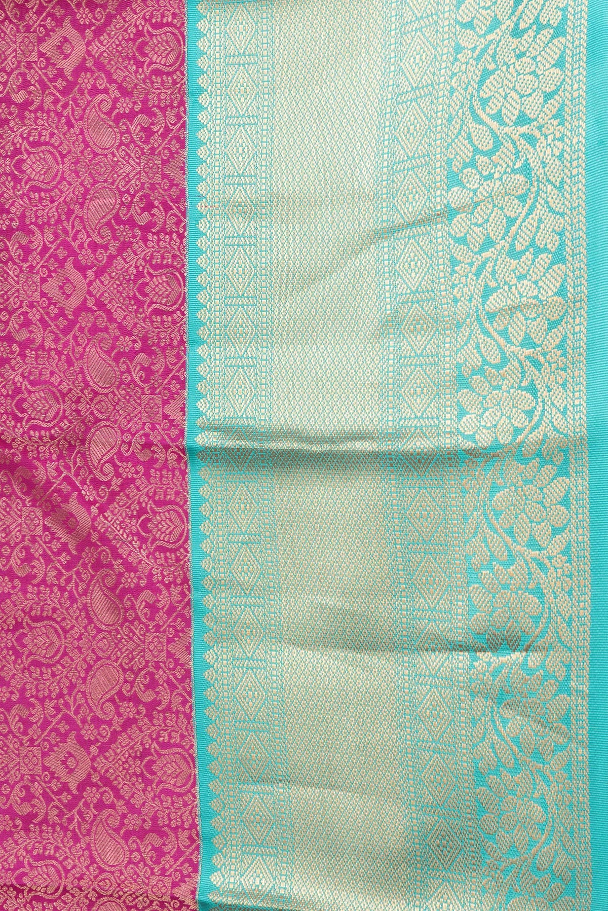 Border image of Pink Dual Tone Kanjivaram Silk Saree with Zari Brocade on the body and Zari Border. 