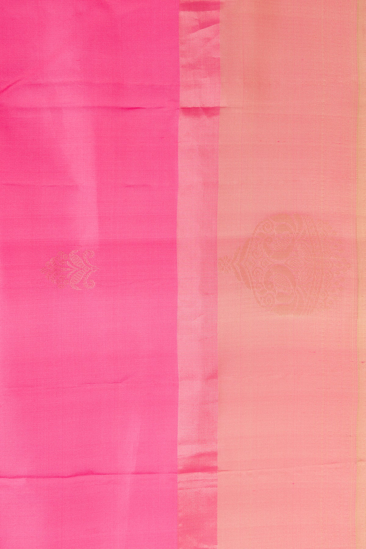 Border image of Pink Dual Tone Soft Silk Saree with Zari Butta on the body and Fancy Border. 
